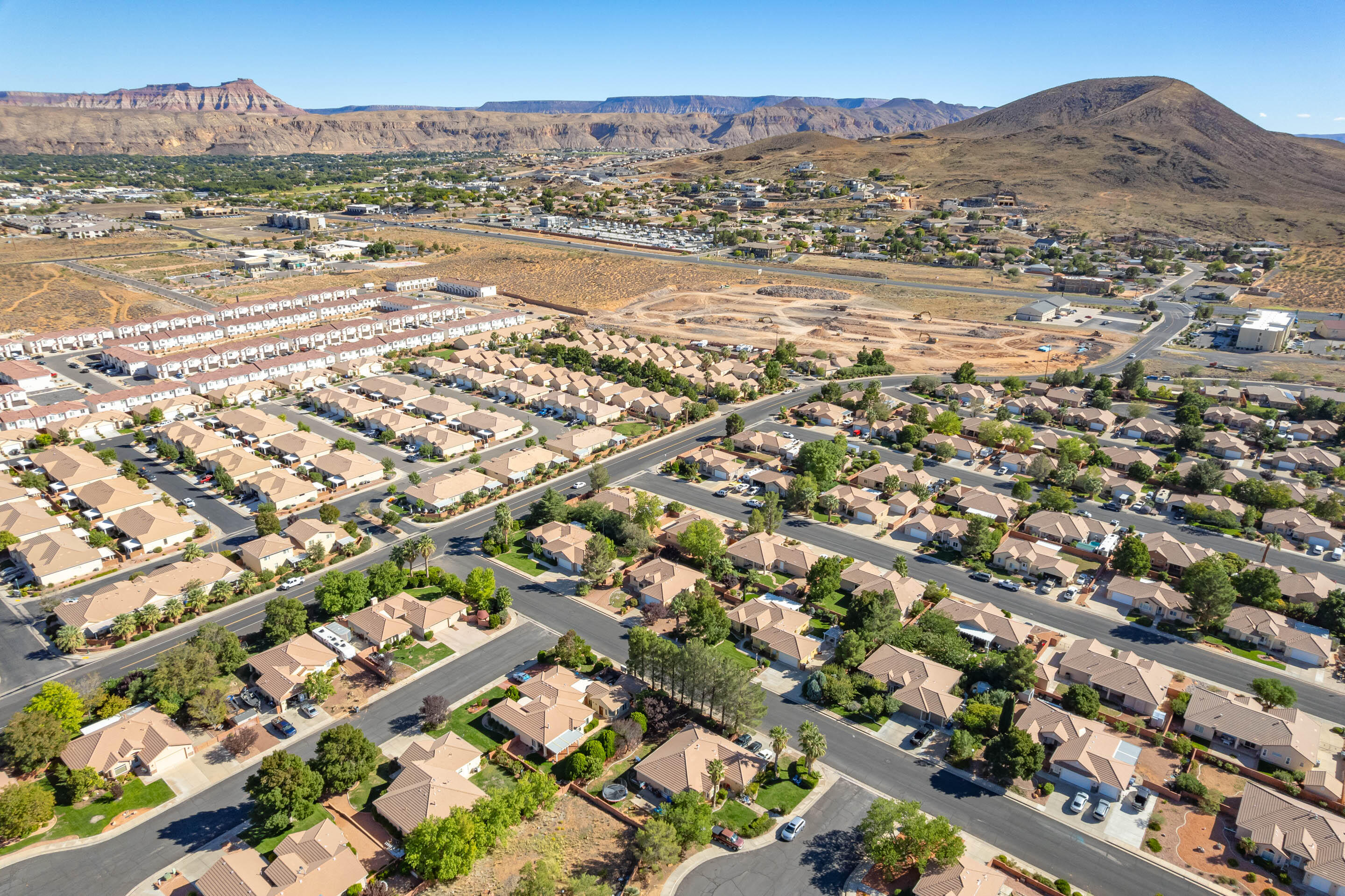 SKY RIDGE HOMESITES - Residential