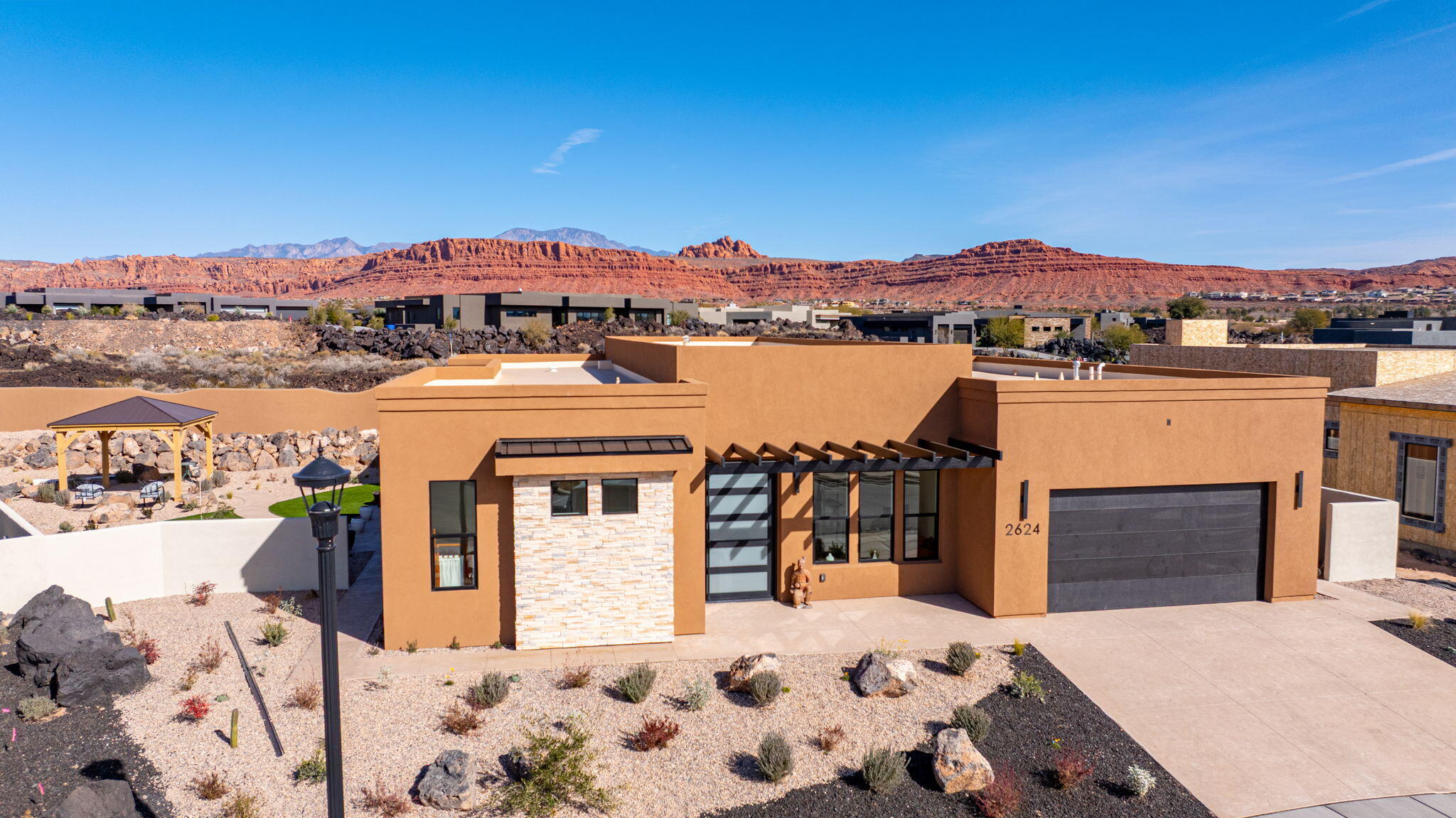 POINT AT SNOW CANYON - Residential