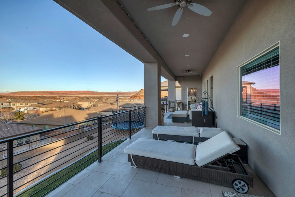 Photo of 3461 E Barrel Roll DR, Saint George, UT 84790 (MLS # 26-275778)