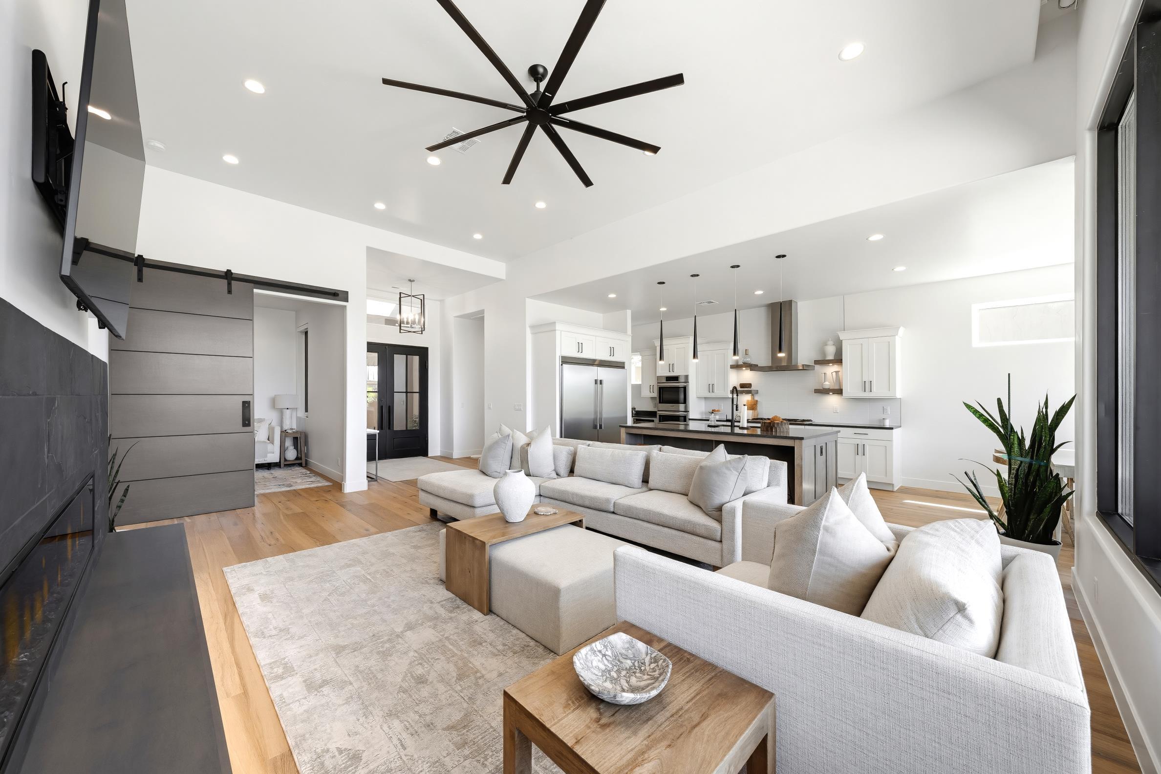 LEDGES OF SG RED CLOUD - Residential