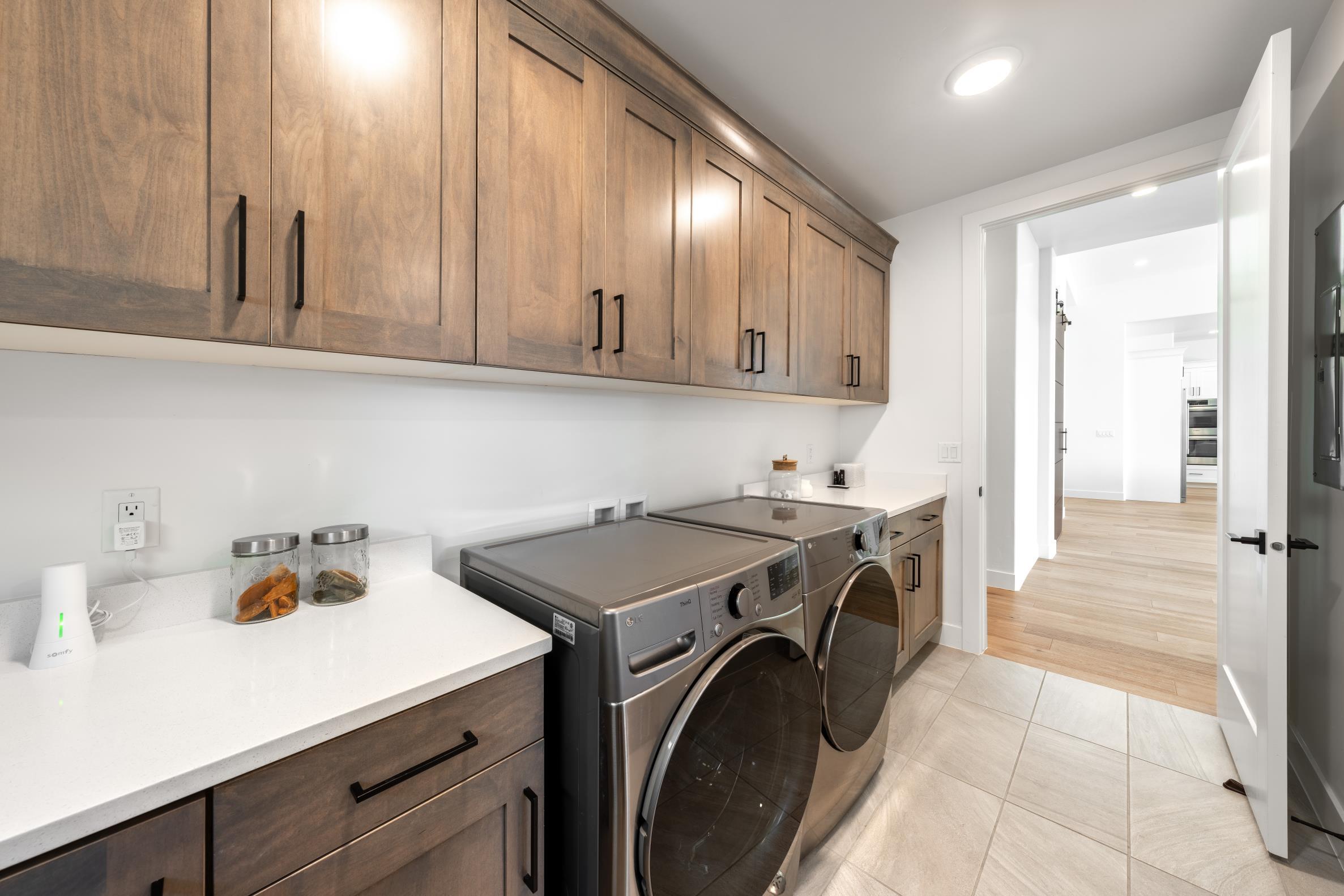 LEDGES OF SG RED CLOUD - Residential