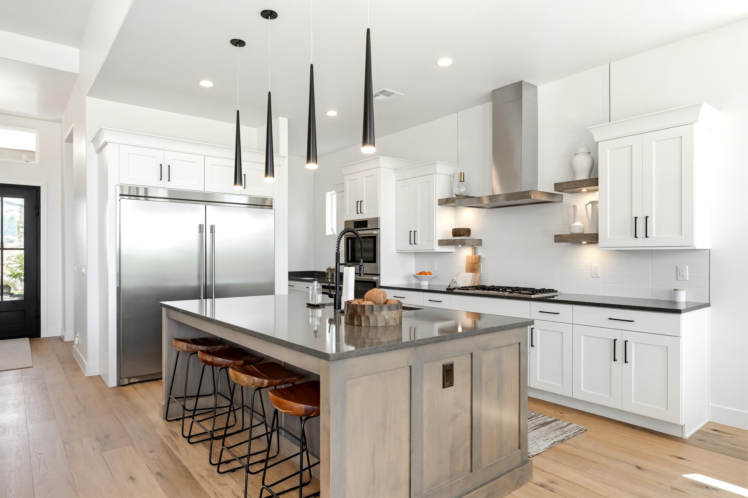 LEDGES OF SG RED CLOUD - Residential