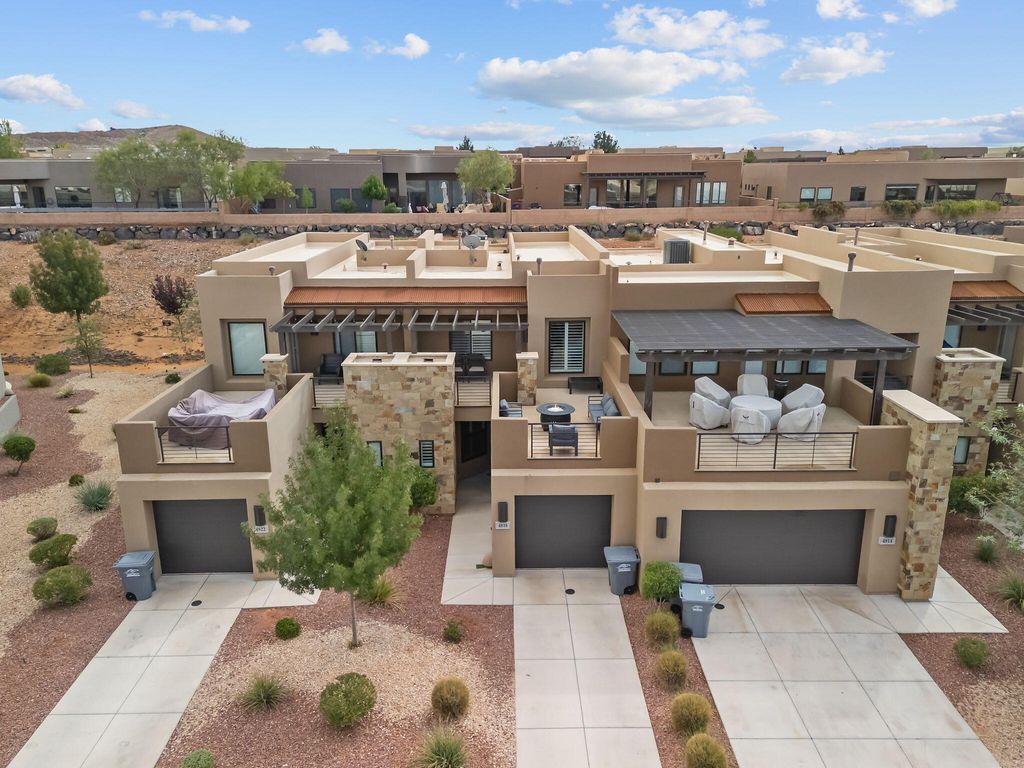 Photo of 4818 N Winged Foot DR, Saint George, UT 84770 (MLS # 25-266090)