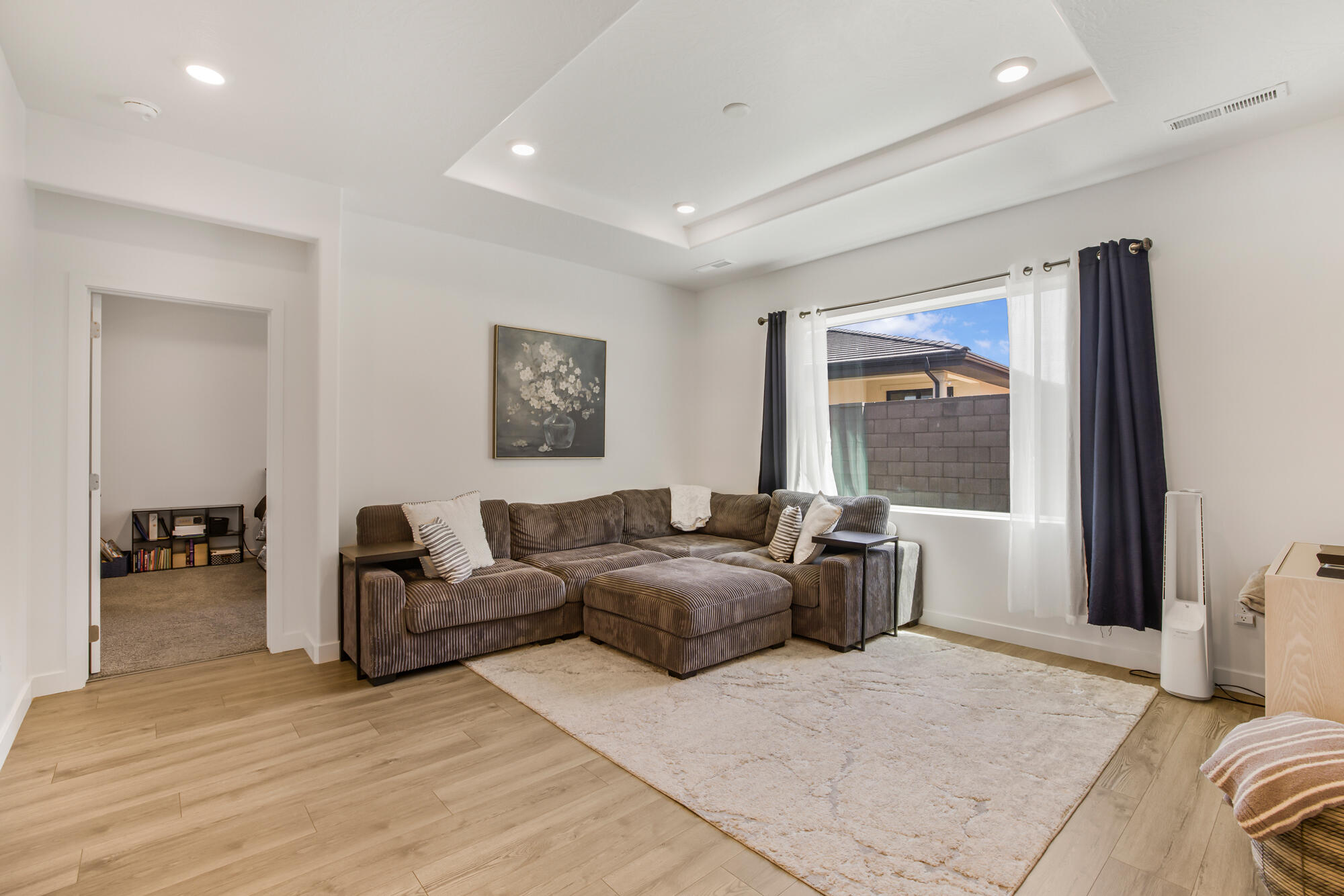 STANDING ROCK EAST AT LONG VALLEY - Residential