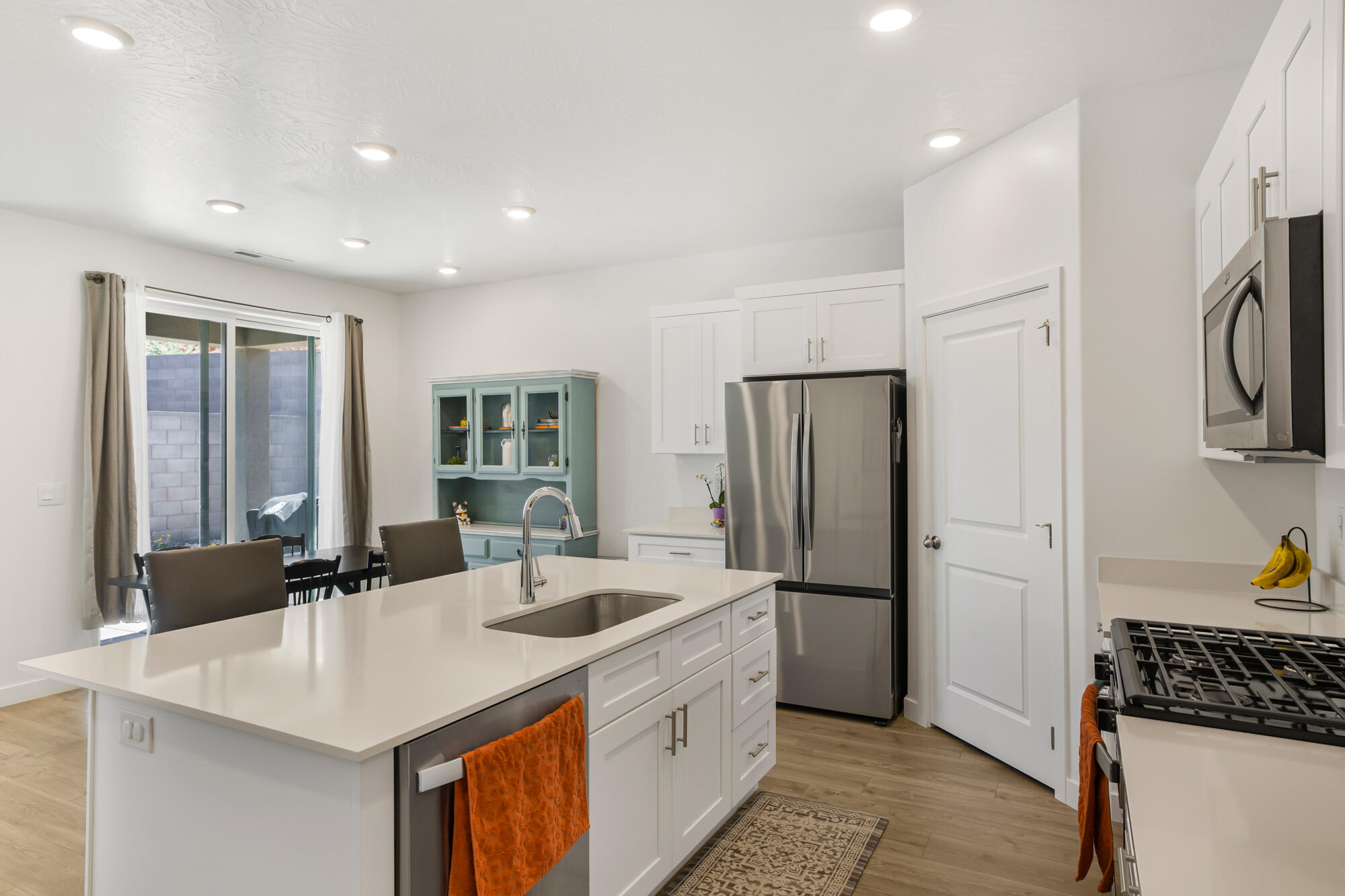 STANDING ROCK EAST AT LONG VALLEY - Residential