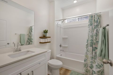 Tiny photo for 1473 S Staircase Way, Washington, UT 84780 (MLS # 26-271786)