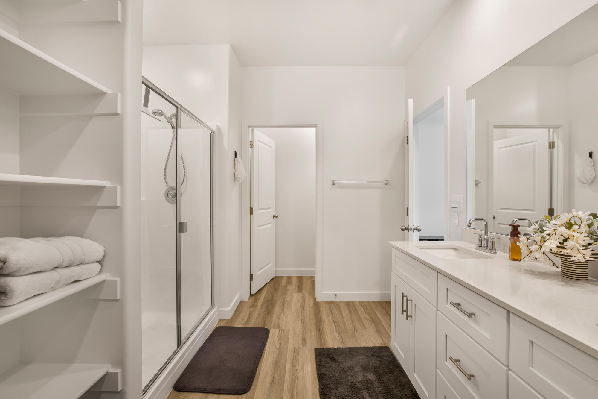 STANDING ROCK EAST AT LONG VALLEY - Residential