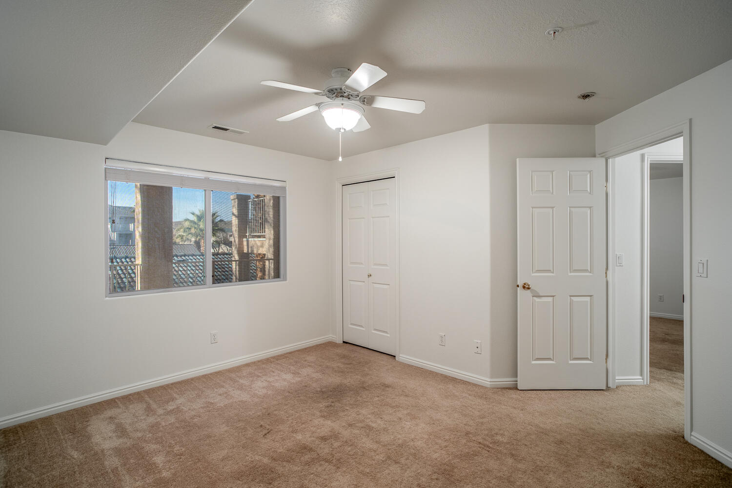 LAS PALMAS RESORT CONDOS - Residential