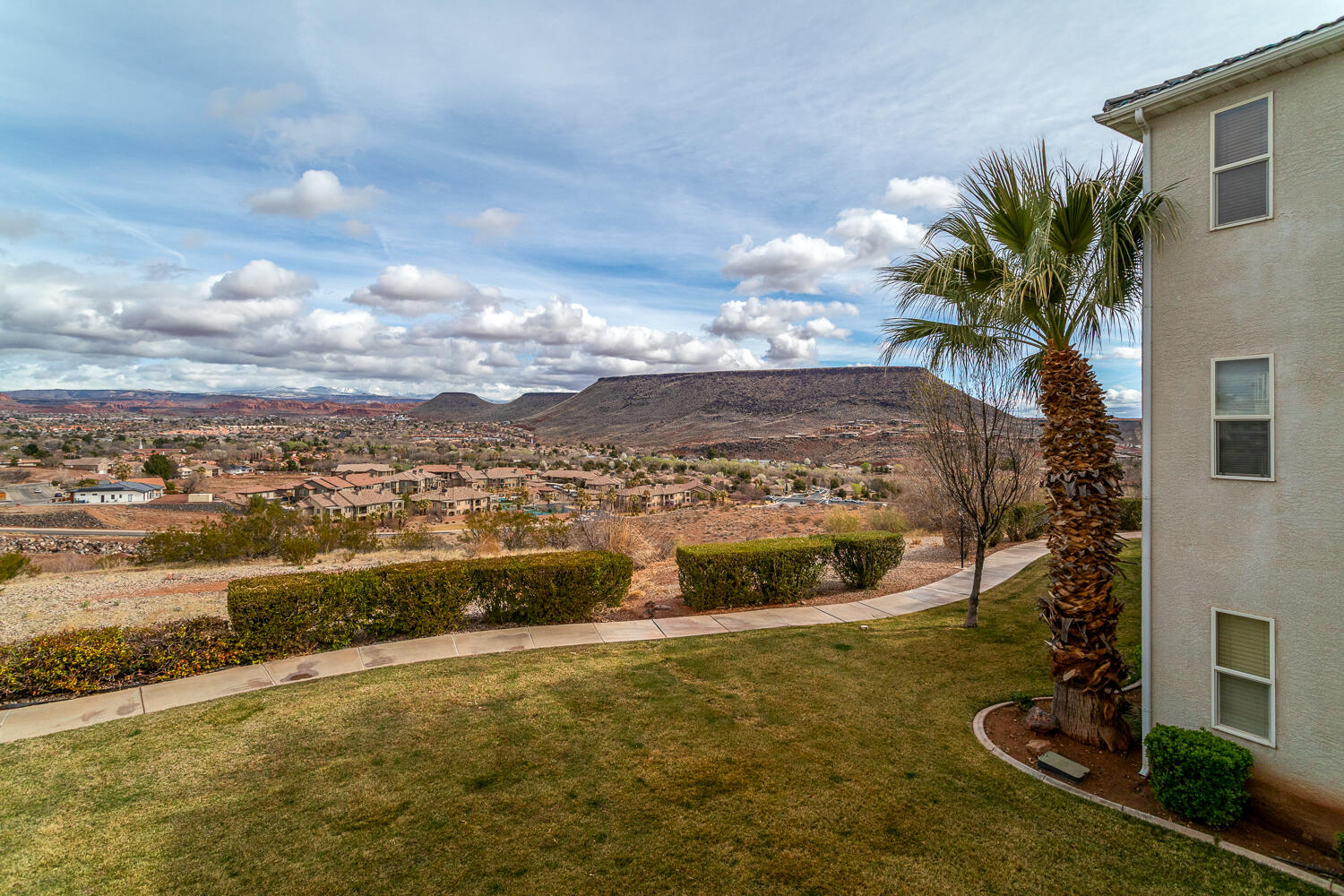 LAS PALMAS RESORT CONDOS - Residential