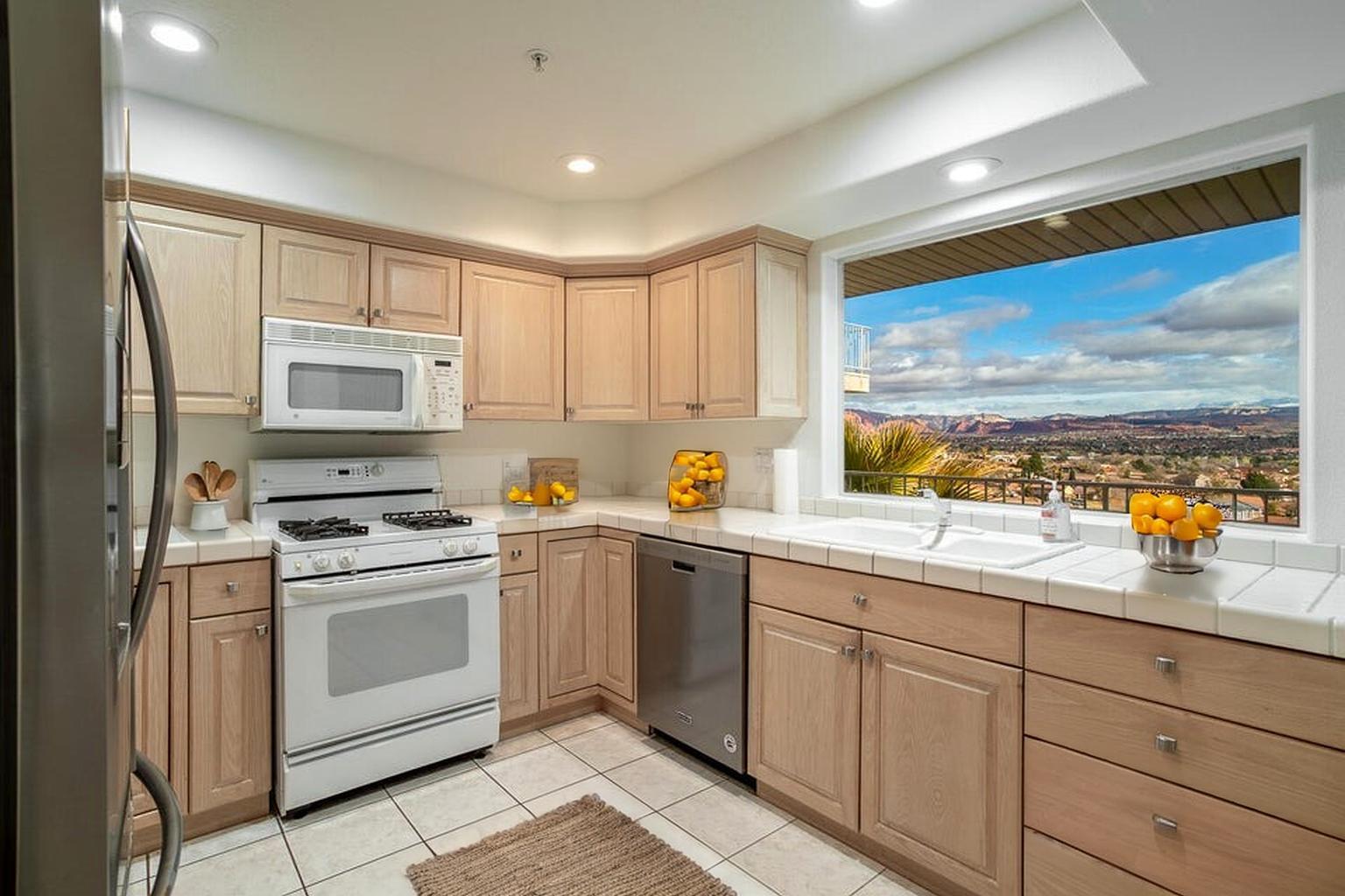 LAS PALMAS RESORT CONDOS - Residential