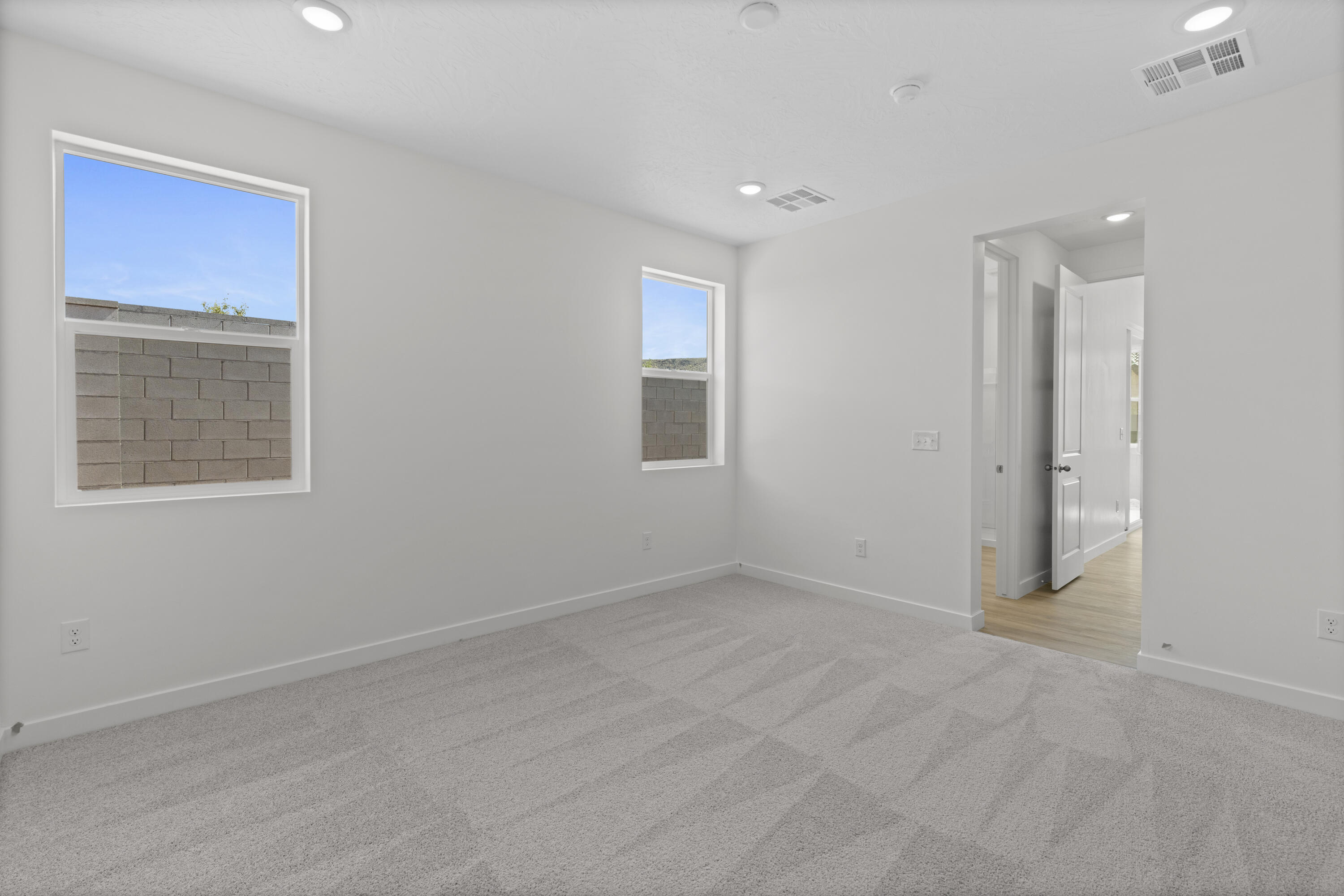 CORDERO - Residential