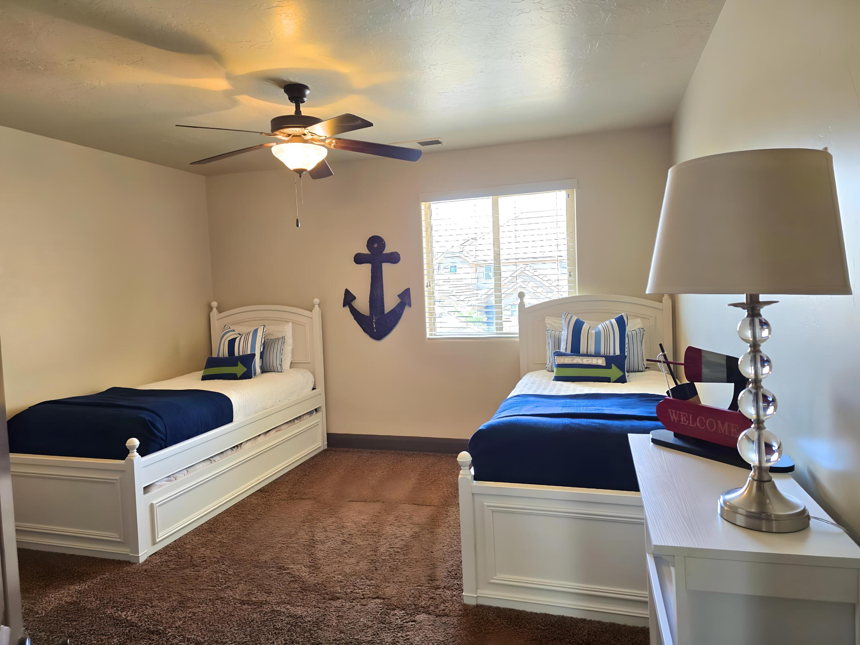 CORAL RIDGE TOWNHOMES - Residential