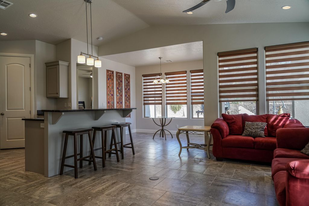 Photo of 2683 E CLEAR POINT DR, Washington, UT 84780 (MLS # 26-271264)