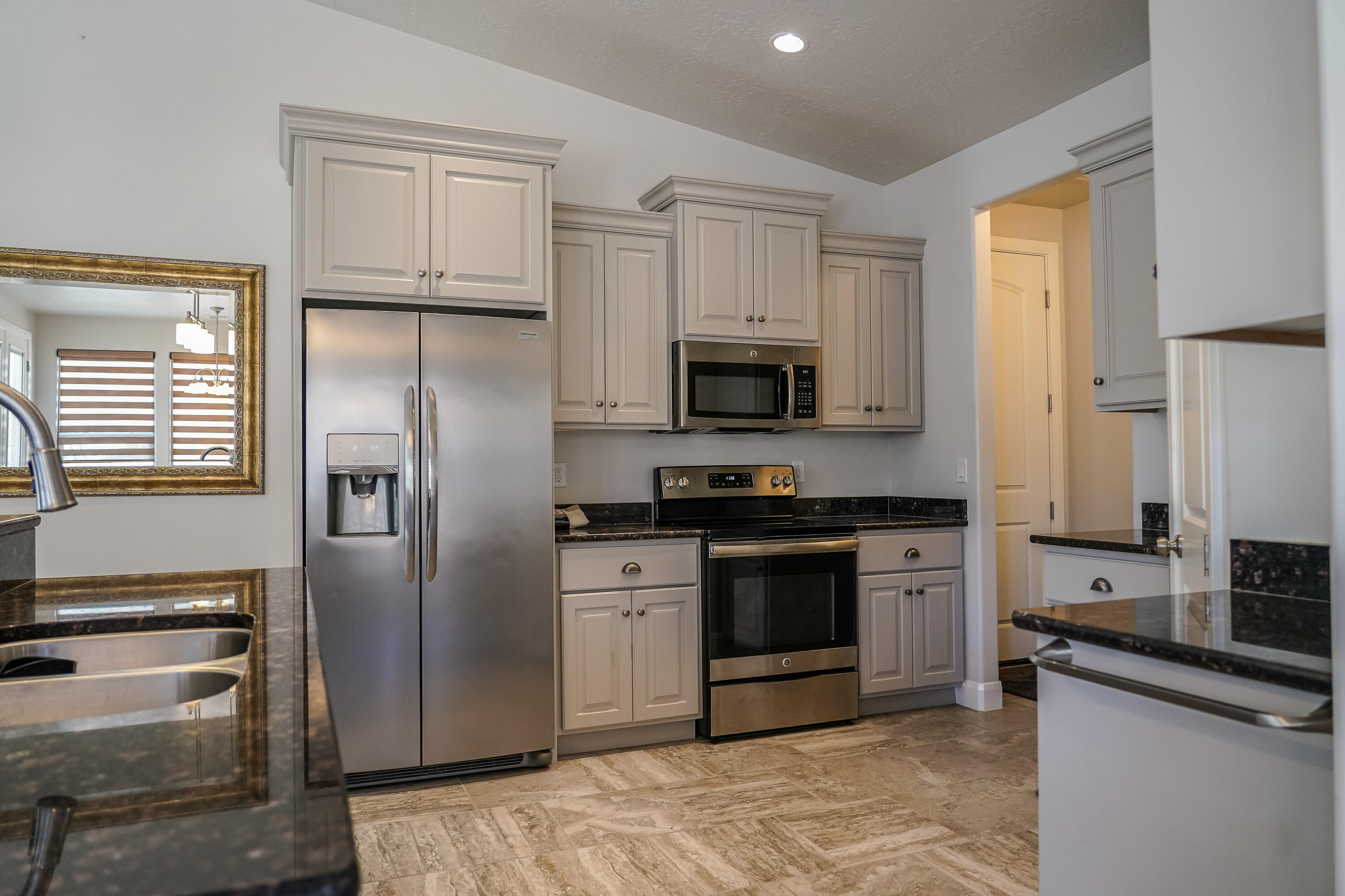 HIGHLAND PARK AT THE CORAL CANYON - Residential