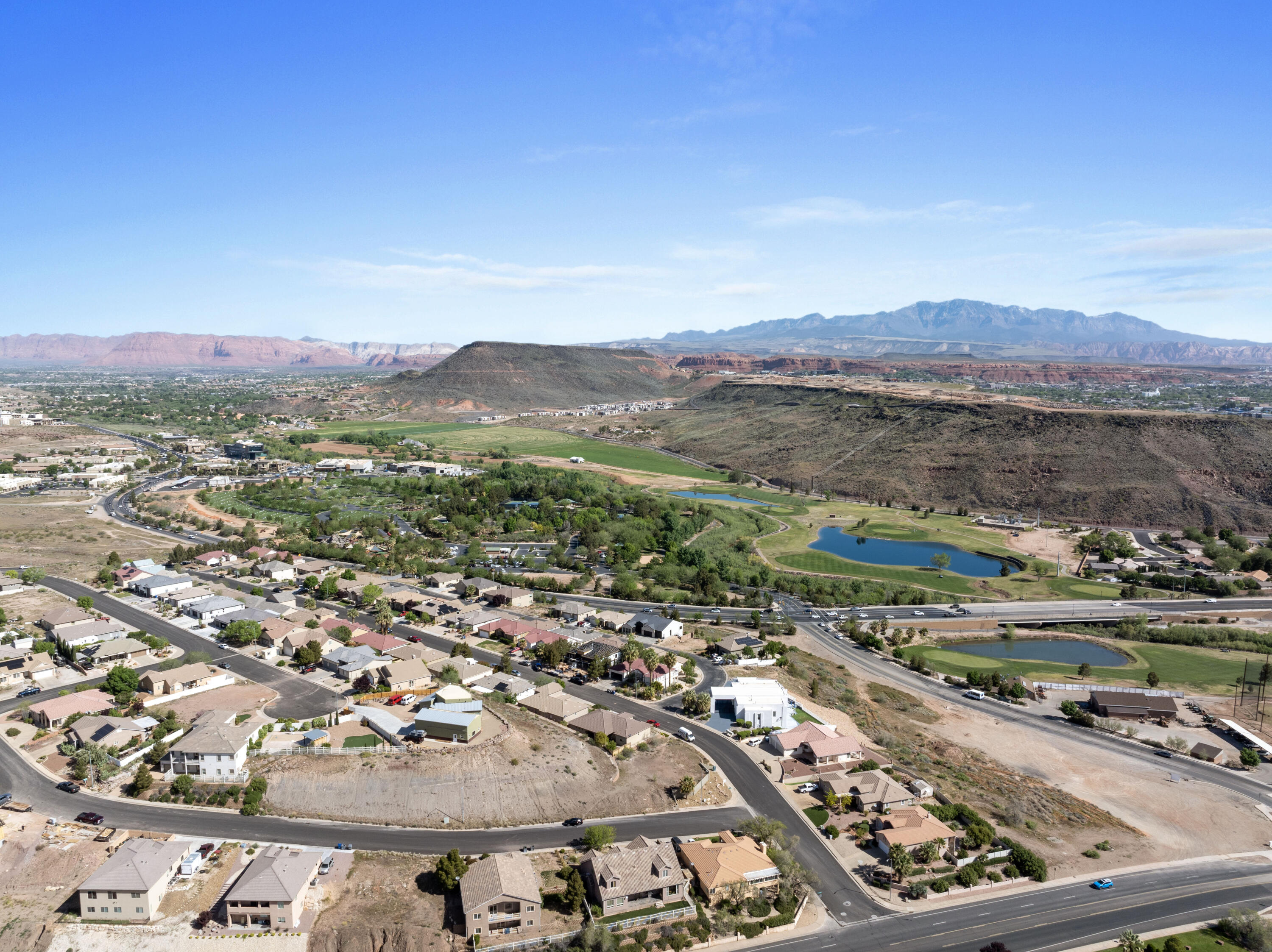 LAVA POINTE HOMES - Land