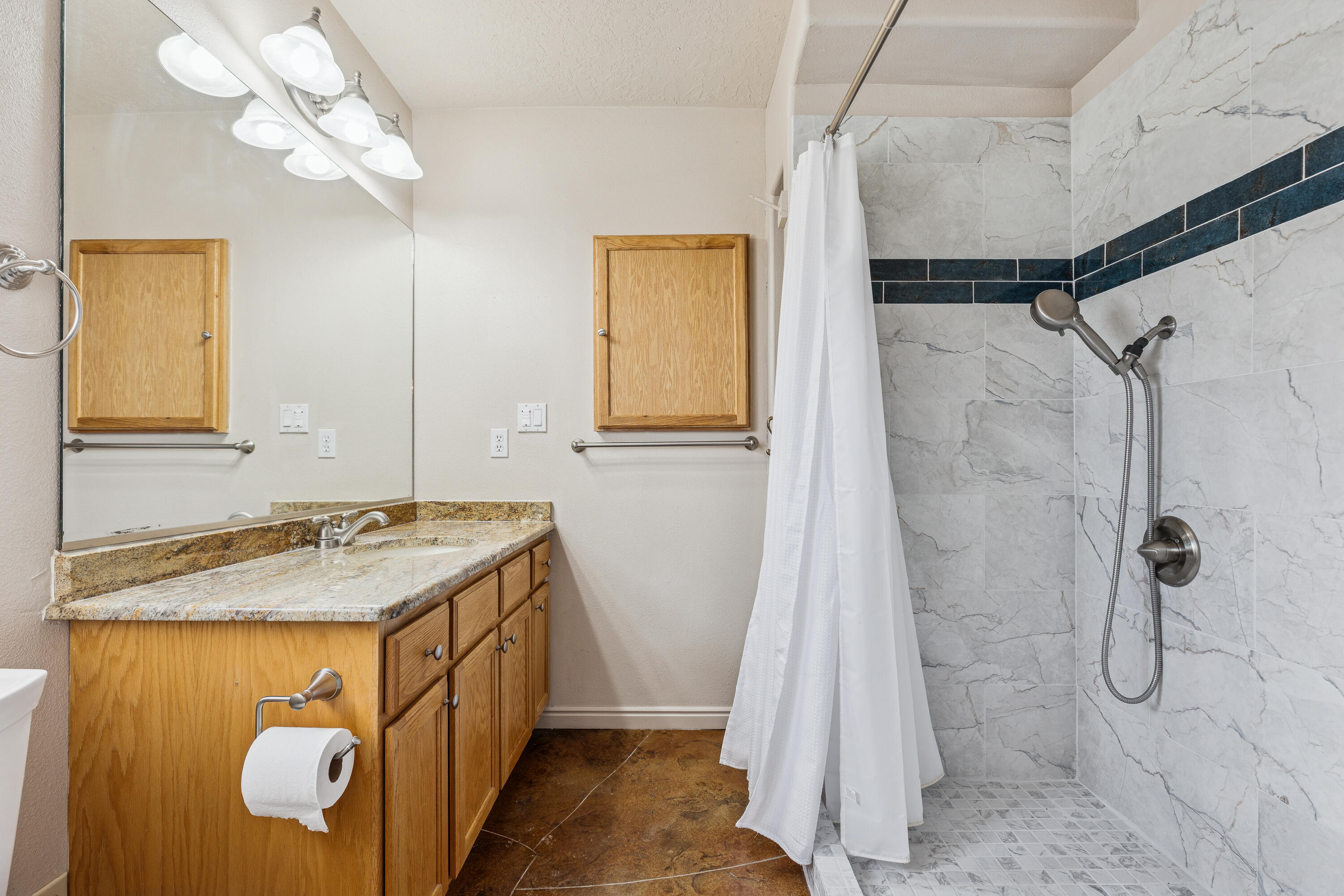 DIXIE DEER ESTATES - Residential