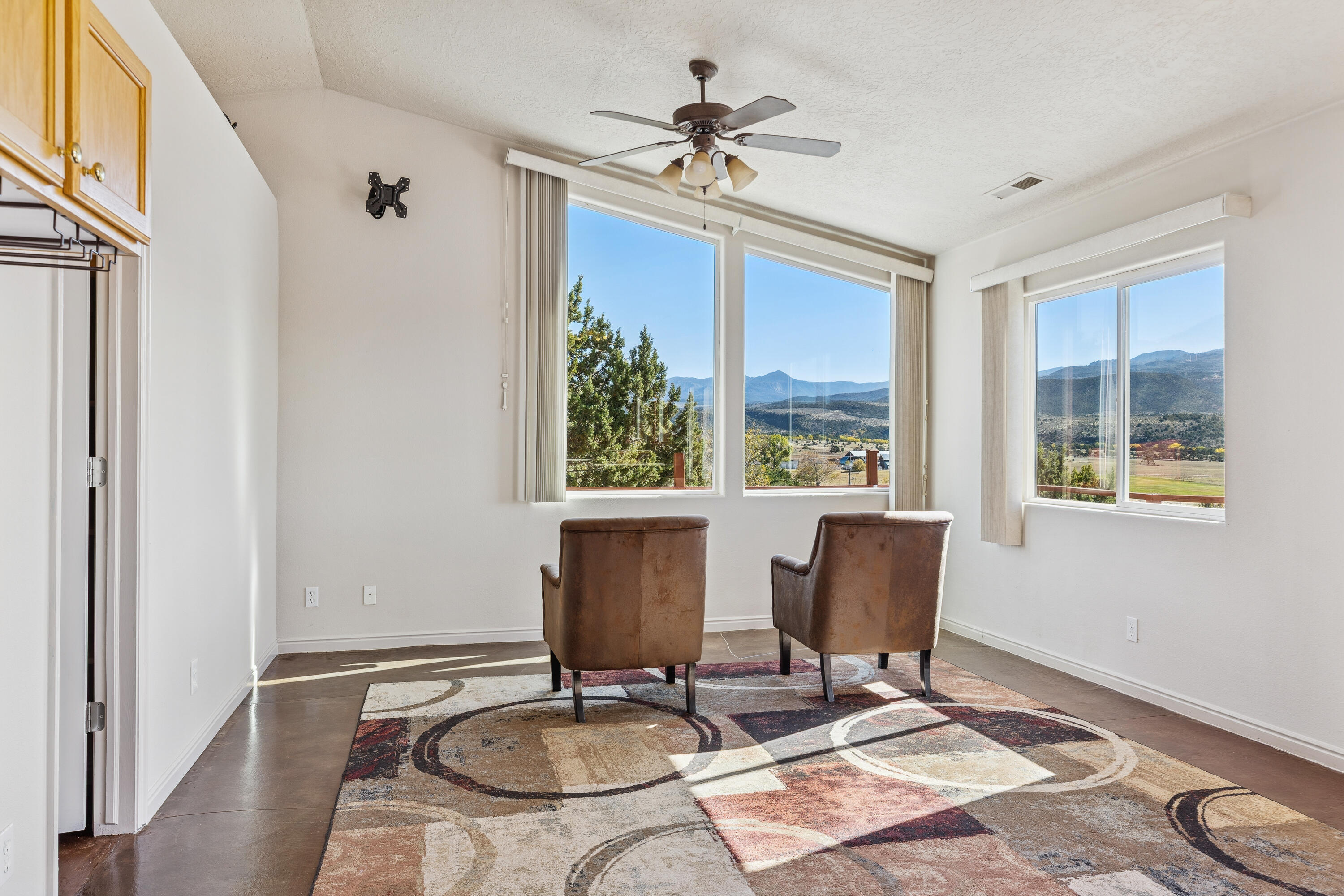 DIXIE DEER ESTATES - Residential