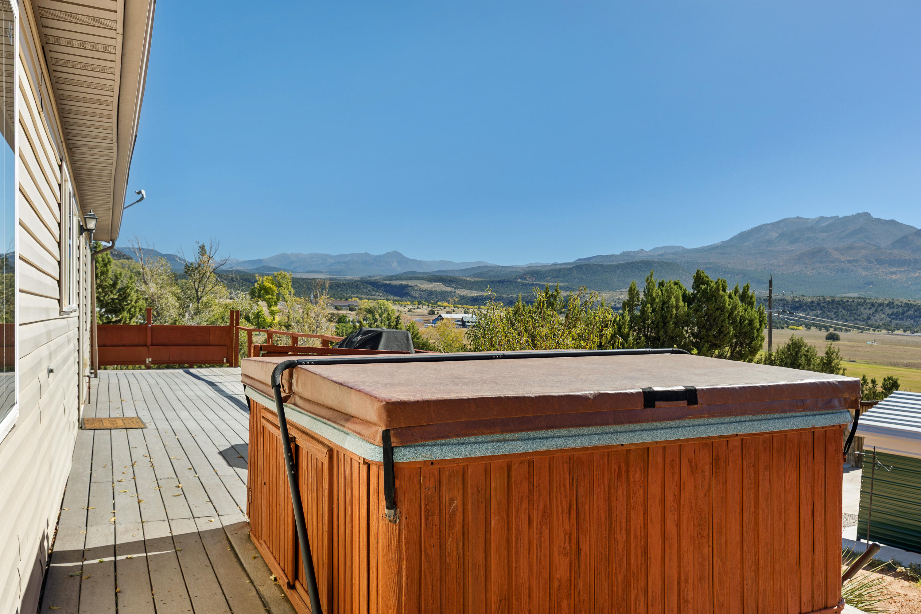 DIXIE DEER ESTATES - Residential