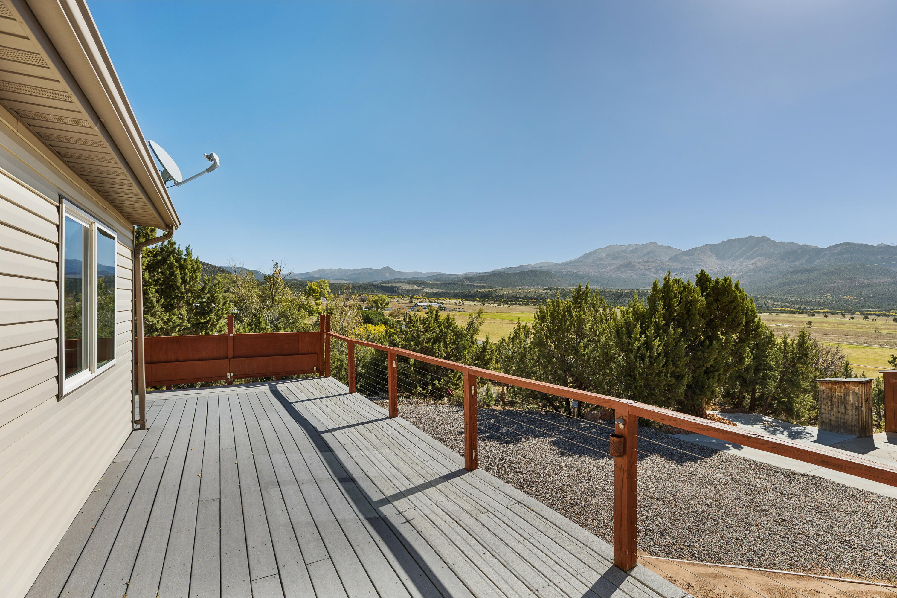 DIXIE DEER ESTATES - Residential