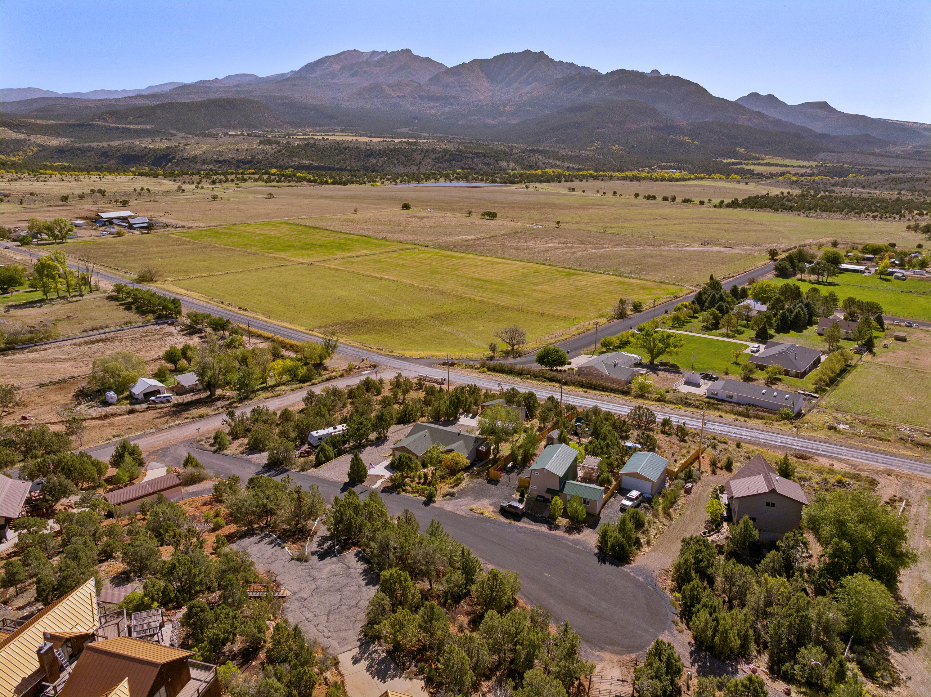 DIXIE DEER ESTATES - Residential