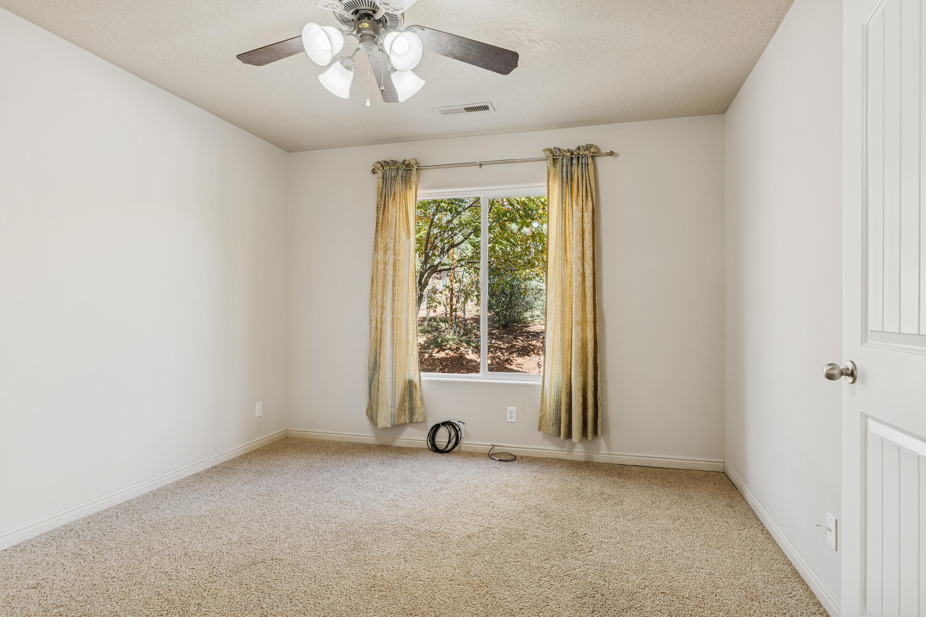 DIXIE DEER ESTATES - Residential