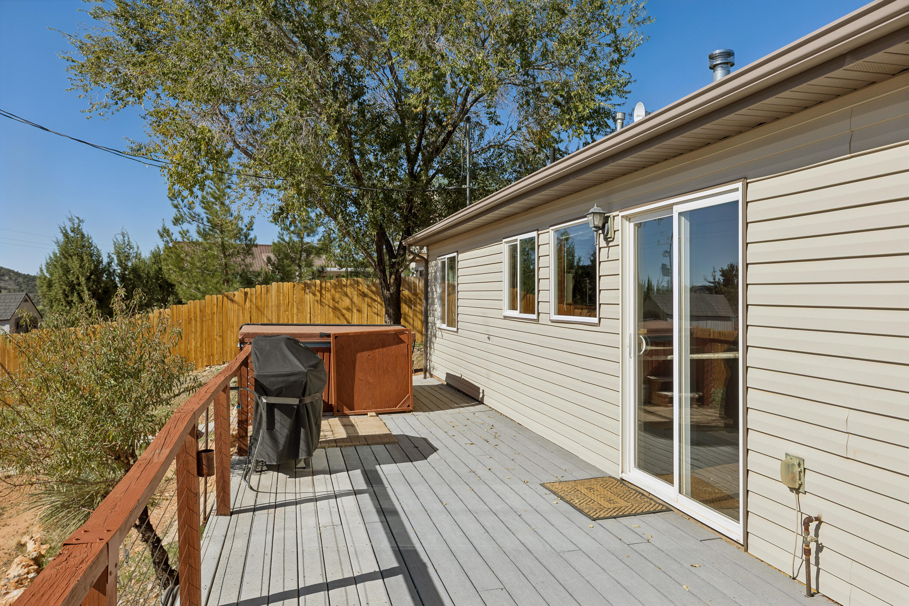 DIXIE DEER ESTATES - Residential