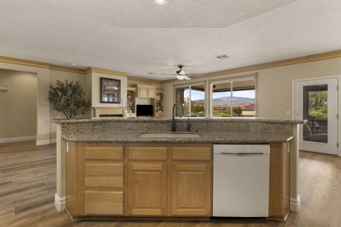 Tiny photo for 4325 Ironwood DR, Saint George, UT 84790 (MLS # 26-277281)