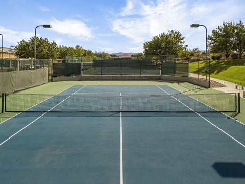 Tiny photo for 4325 Ironwood DR, Saint George, UT 84790 (MLS # 26-277281)