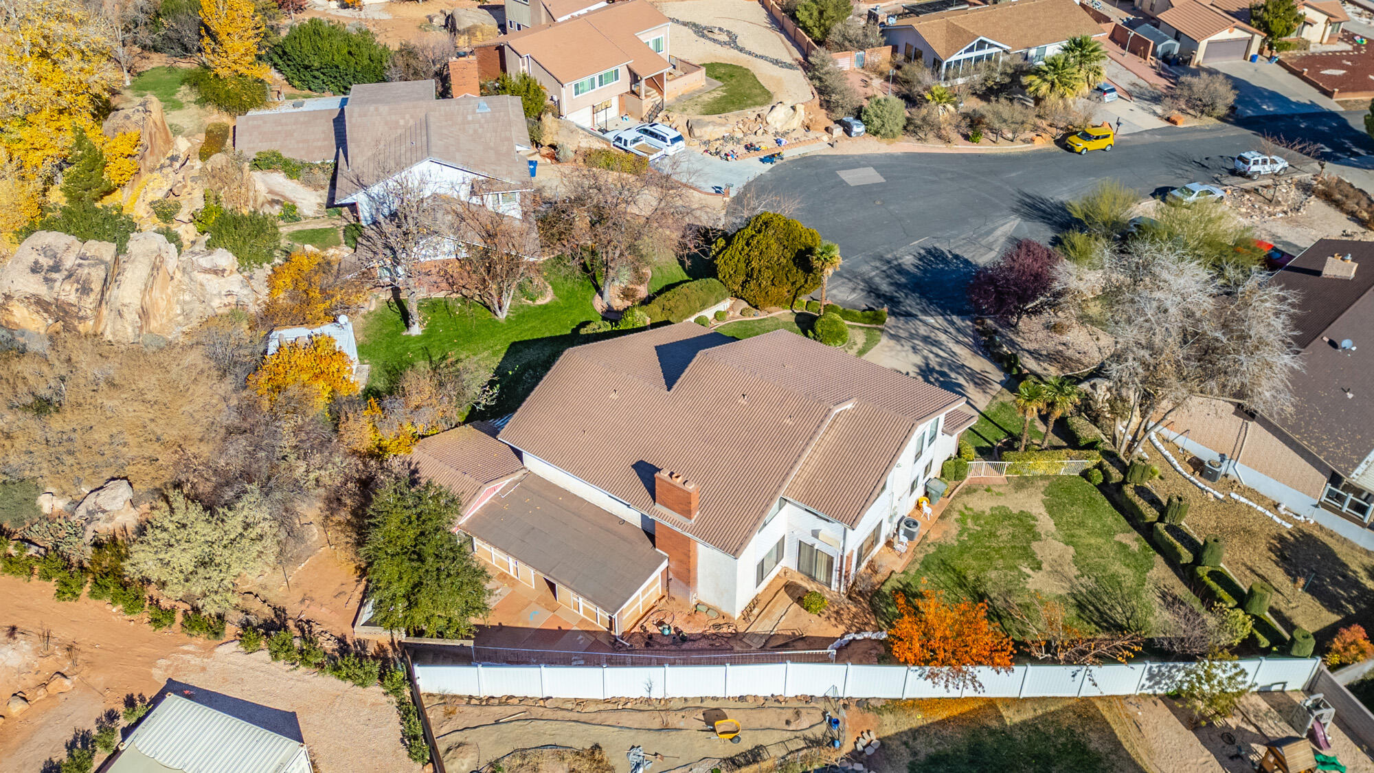 BLOOMINGTON COUNTRY CLUB - Residential