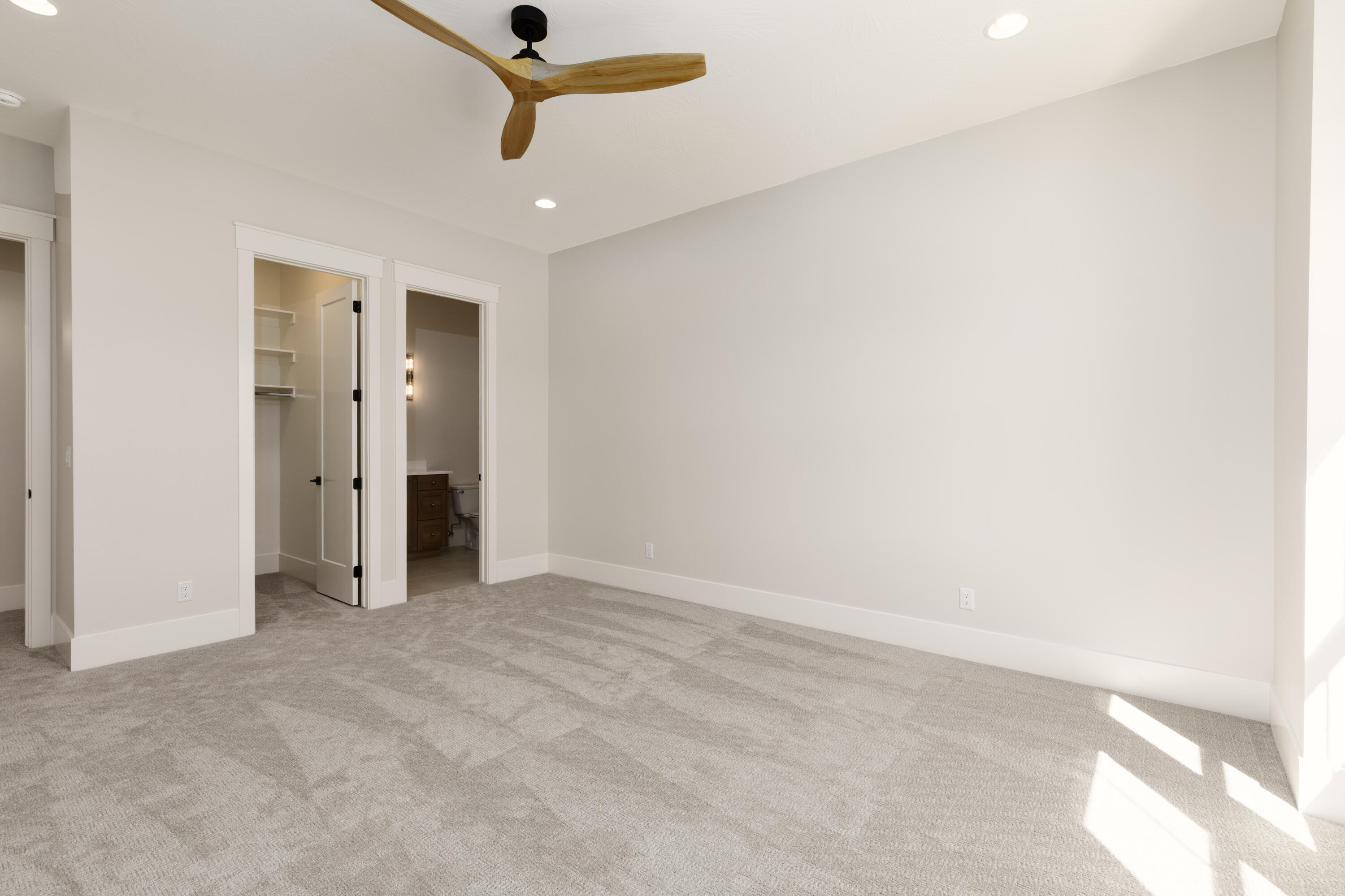 BRECKENRIDGE ESTATES - Residential