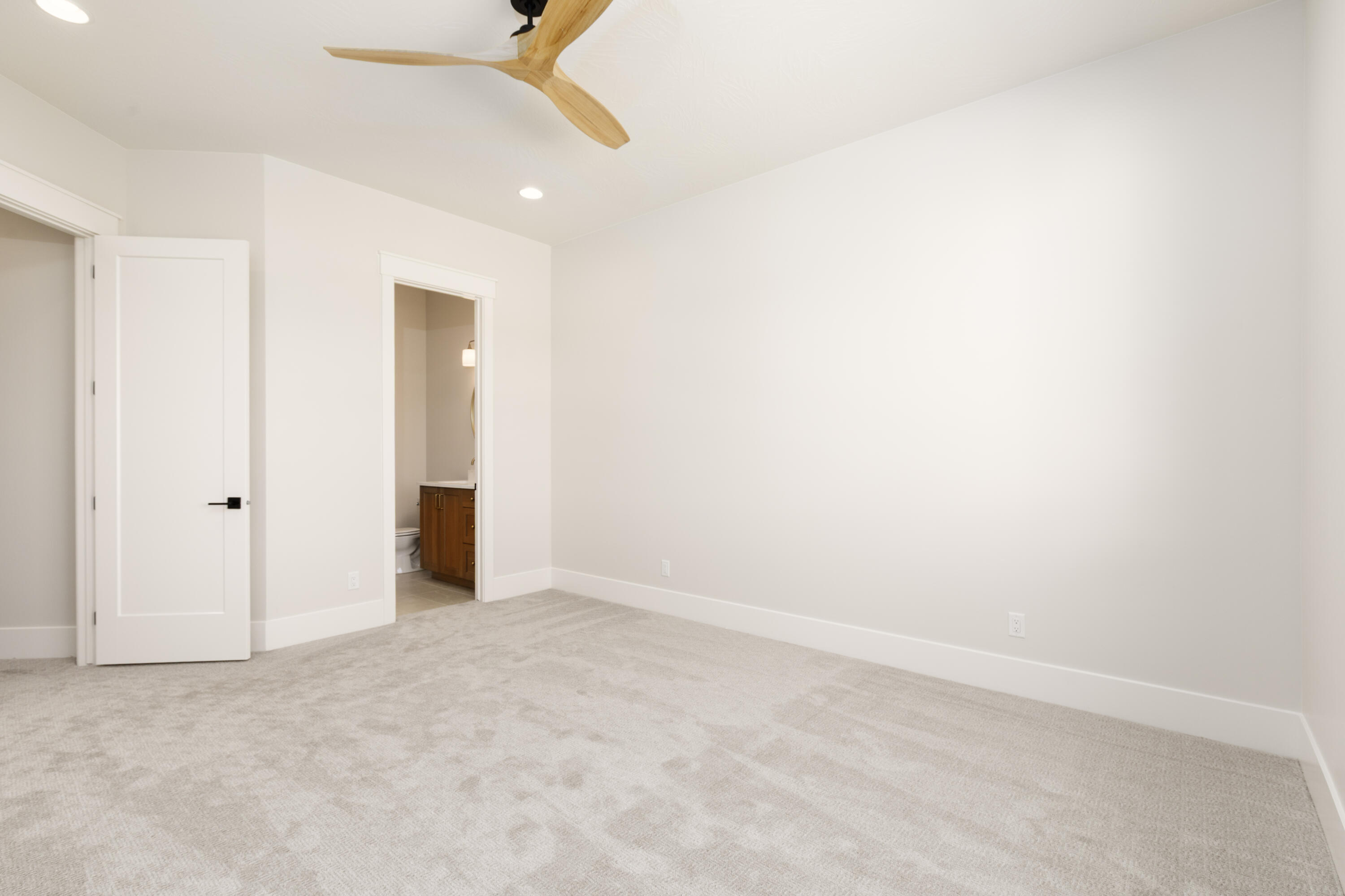 BRECKENRIDGE ESTATES - Residential