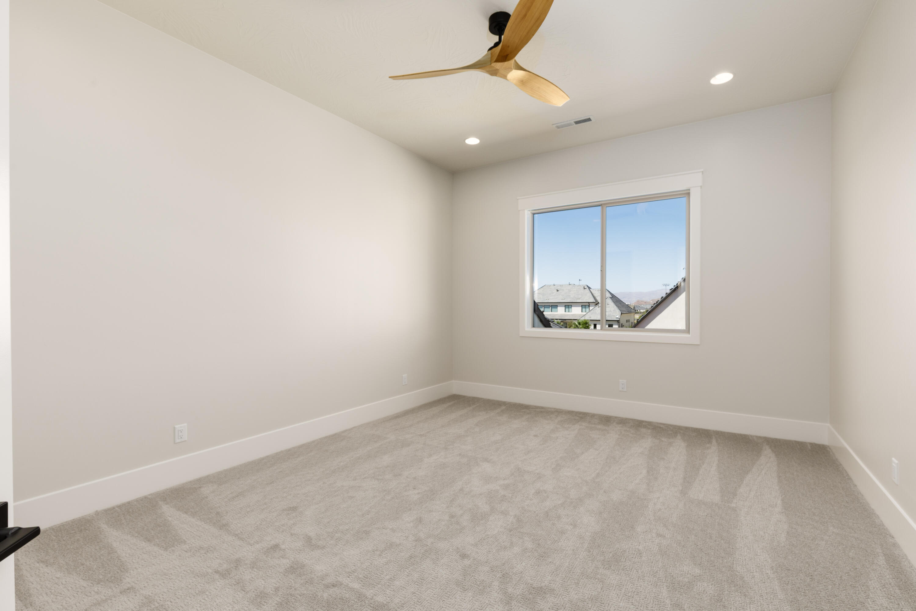 BRECKENRIDGE ESTATES - Residential