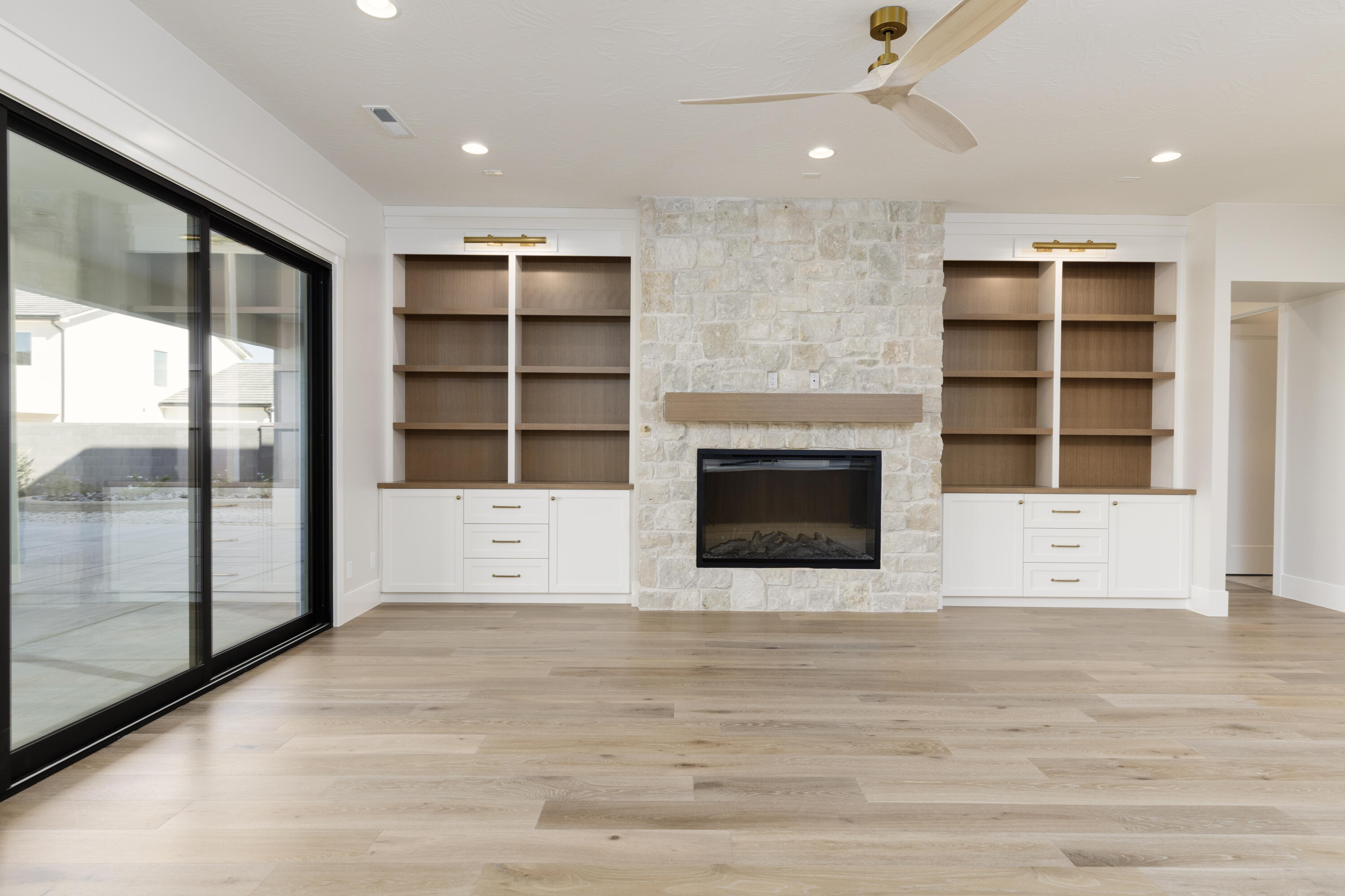 BRECKENRIDGE ESTATES - Residential