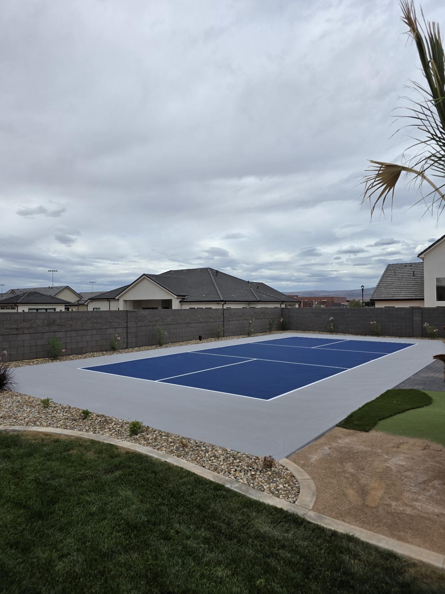 BRECKENRIDGE ESTATES - Residential