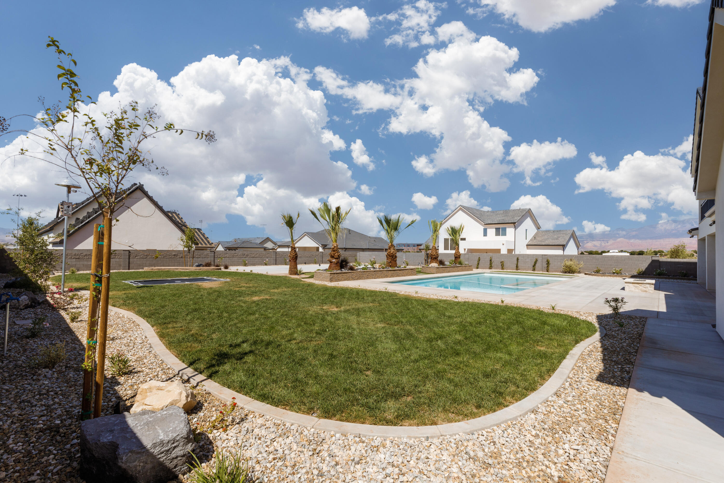 BRECKENRIDGE ESTATES - Residential