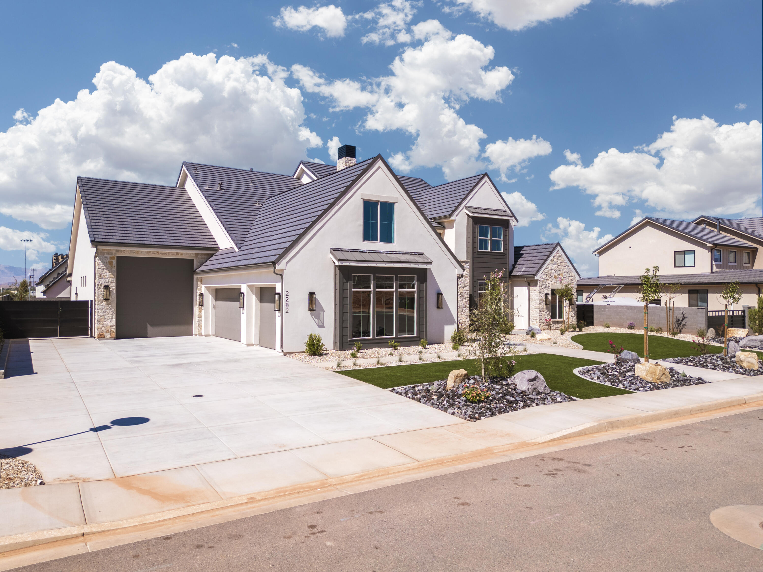 BRECKENRIDGE ESTATES - Residential