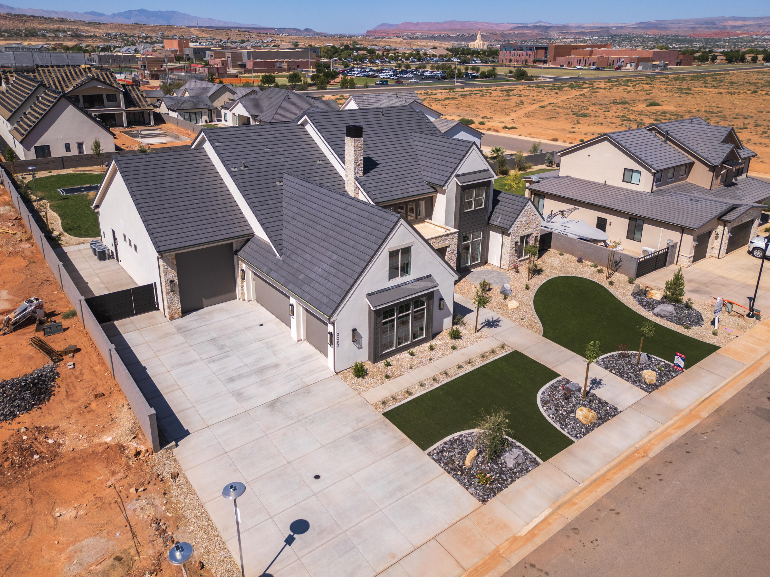 BRECKENRIDGE ESTATES - Residential