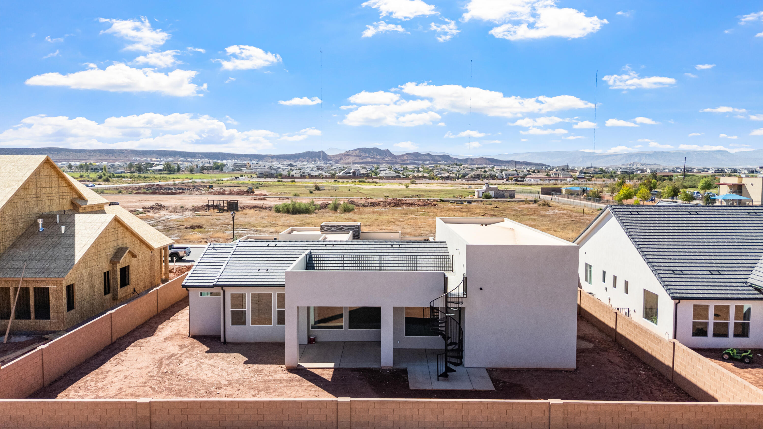 CRIMSON VISTAS - Residential