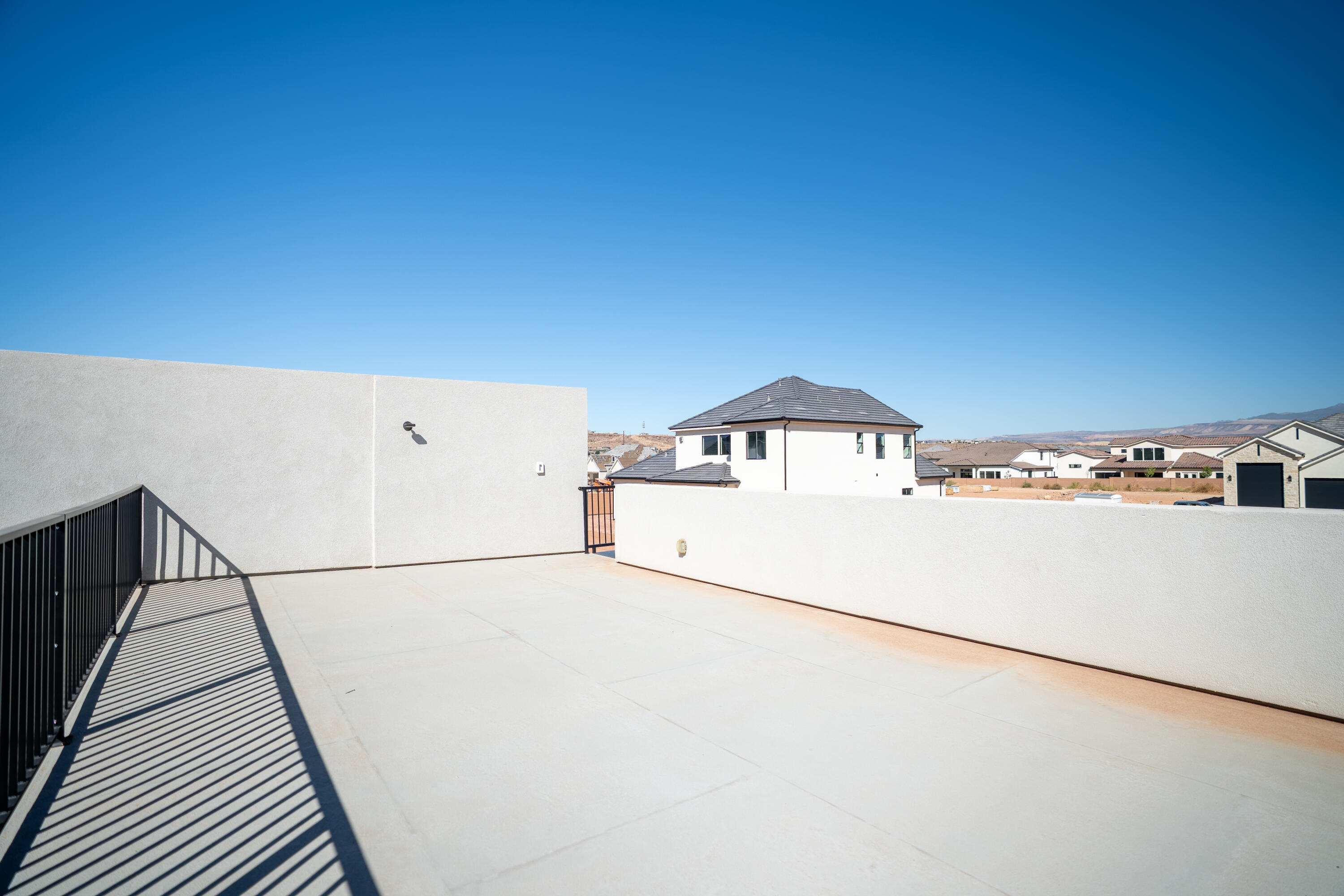 CRIMSON VISTAS - Residential