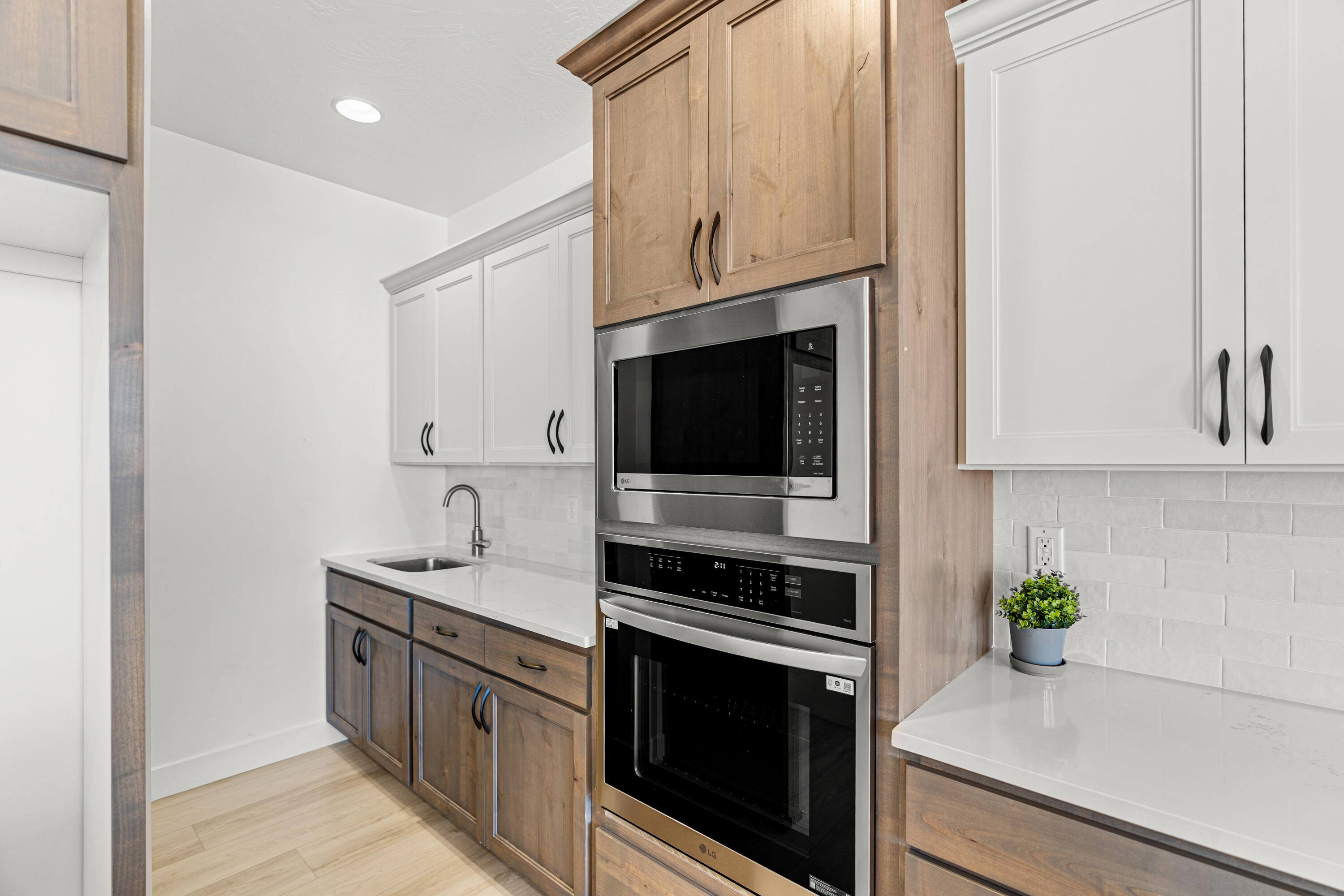 CRIMSON VISTAS - Residential