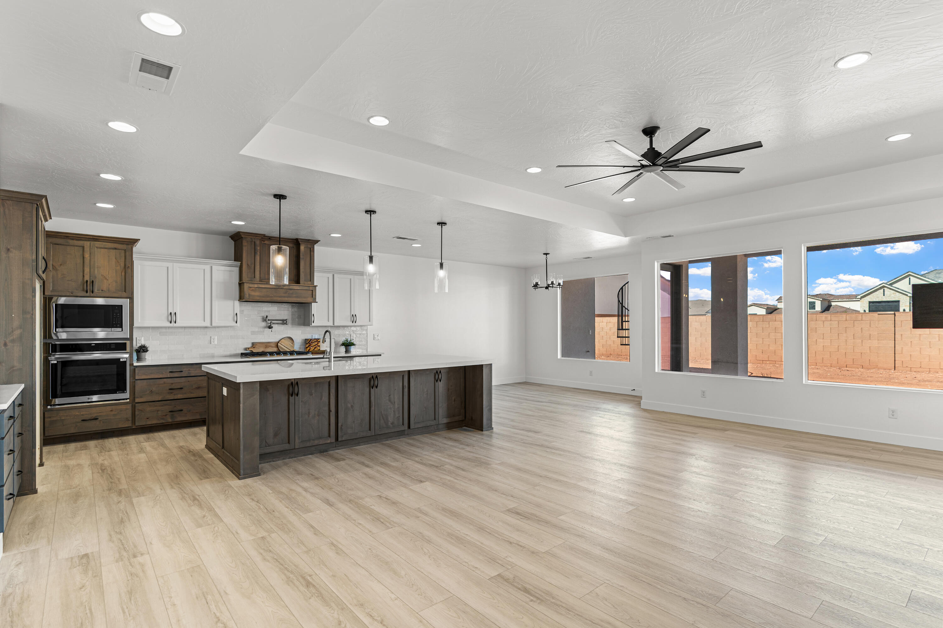 CRIMSON VISTAS - Residential