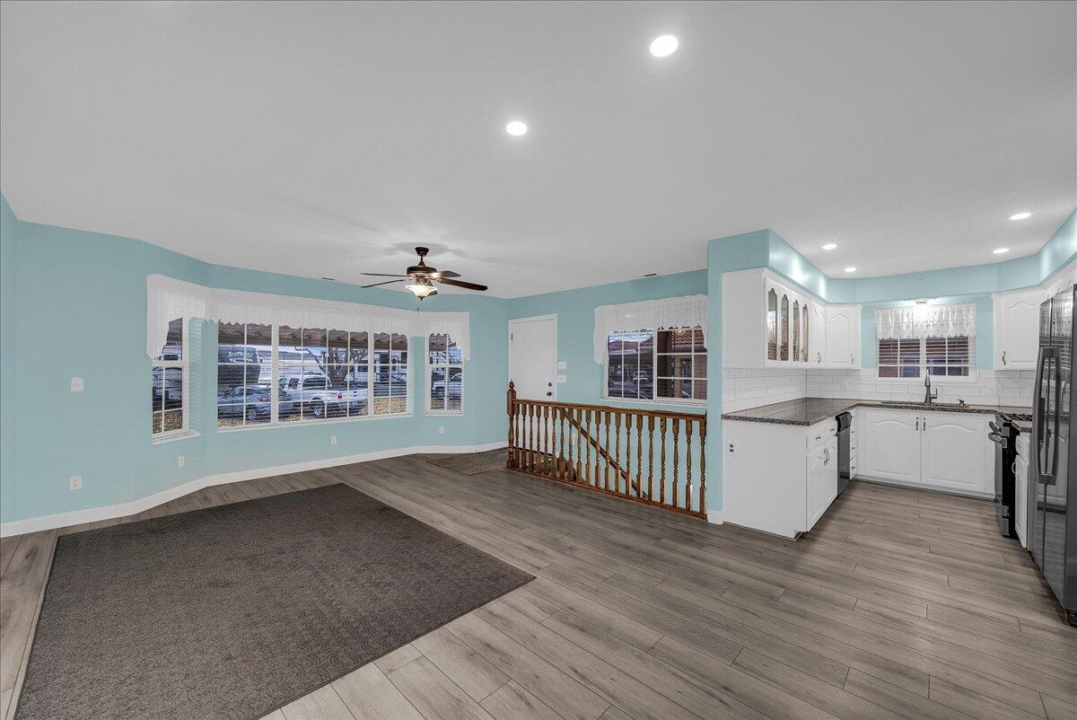 KINGS ROW ESTATES - Residential