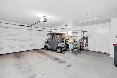 Tiny photo for 1394 W Forest Hill DR, Saint George, UT 84790 (MLS # 25-266138)