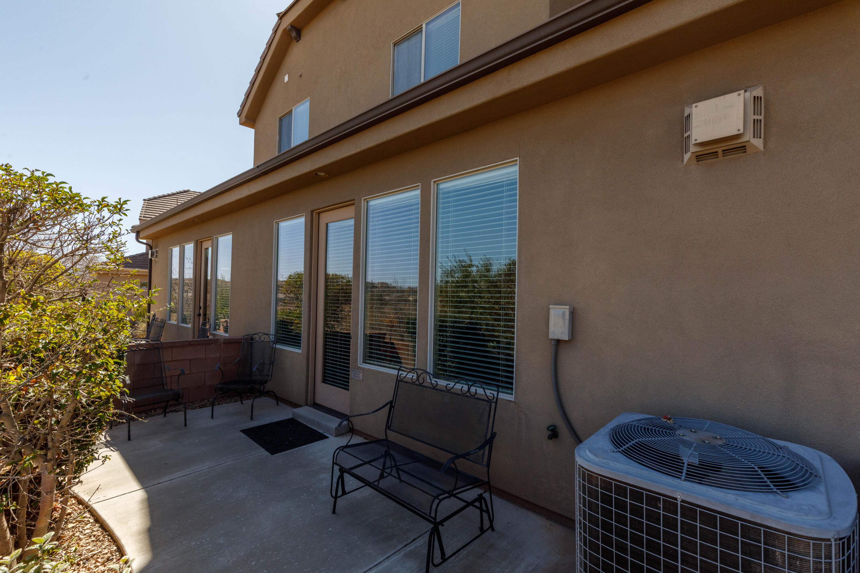 CORAL RIDGE TOWNHOMES - Residential