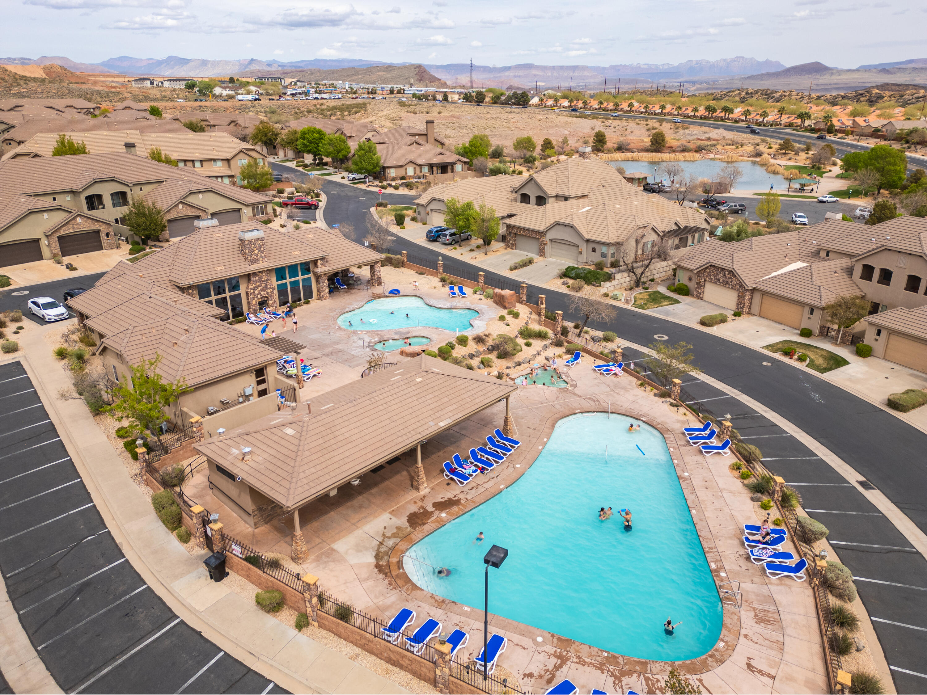 CORAL RIDGE TOWNHOMES - Residential