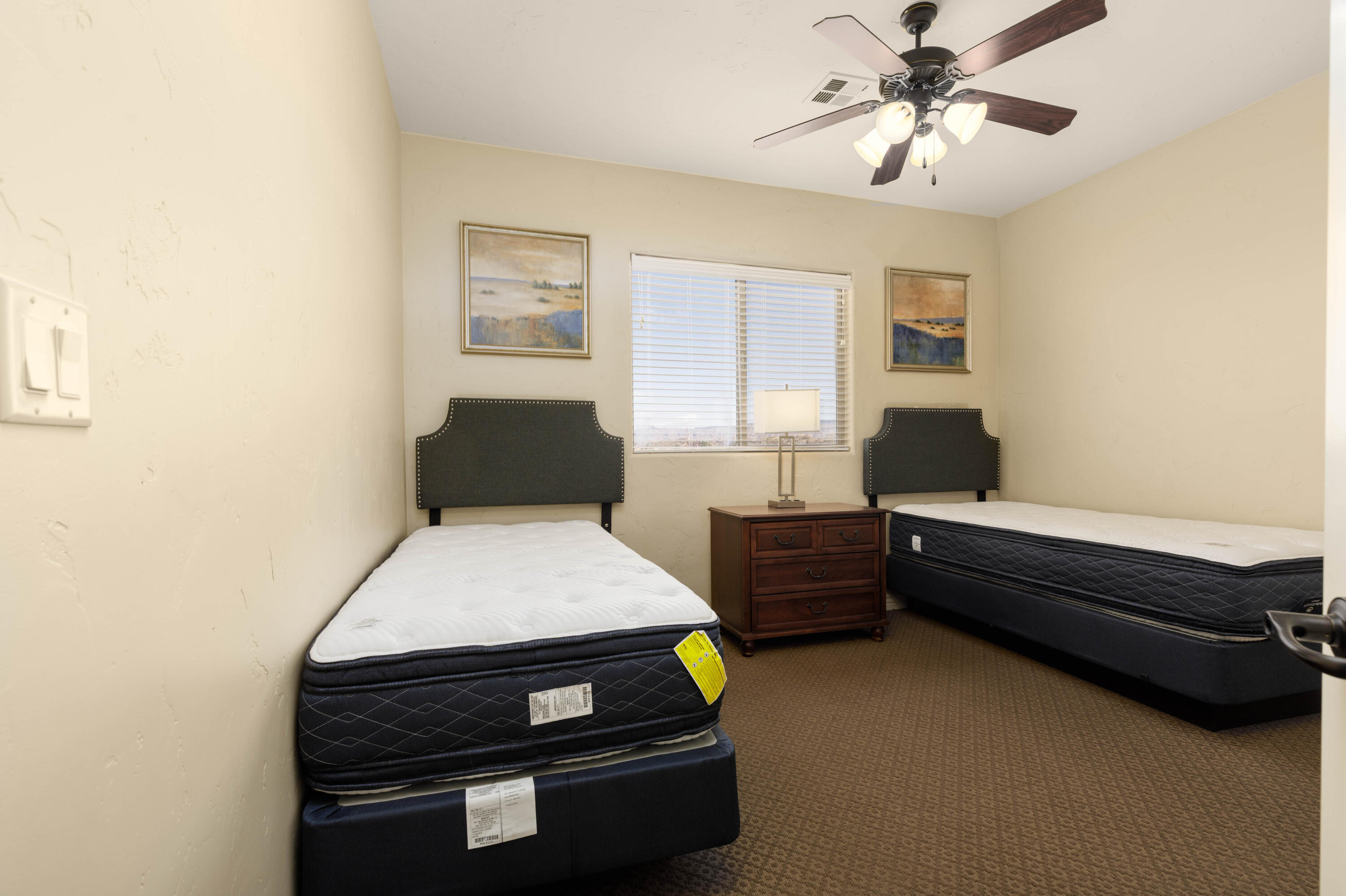 CORAL RIDGE TOWNHOMES - Residential