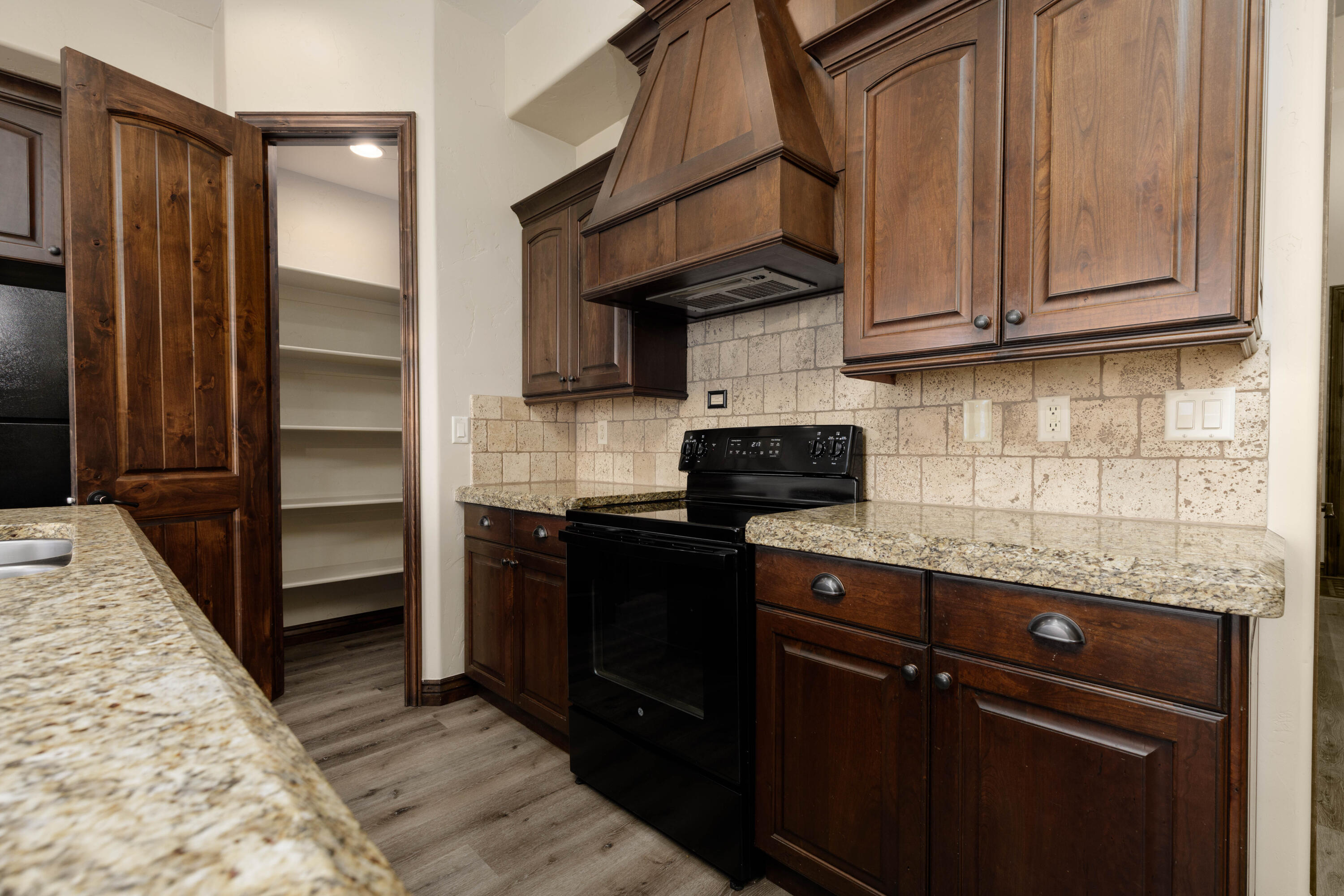 CORAL RIDGE TOWNHOMES - Residential