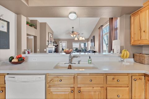 Tiny photo for 4392 S KIVA HILL DR, Saint George, UT 84790 (MLS # 26-270250)