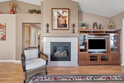 Tiny photo for 4392 S KIVA HILL DR, Saint George, UT 84790 (MLS # 26-270250)