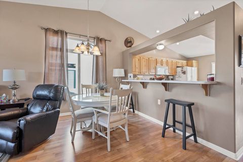 Tiny photo for 4392 S KIVA HILL DR, Saint George, UT 84790 (MLS # 26-270250)